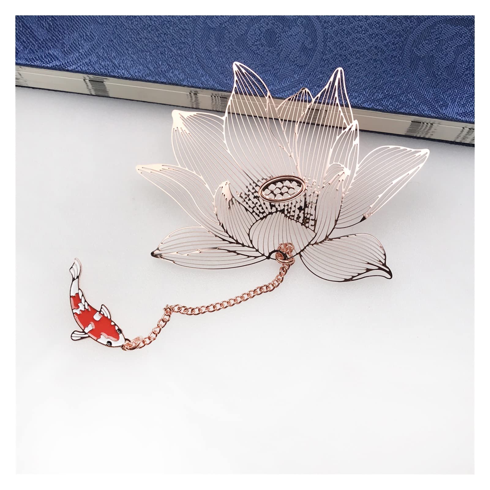 Souvenir-Lesezeichen aus Metall mit Lotusmotiv, exquisiter hohler Lotus, literarischer chinesischer Stil, Geschenk for Tag des Lehrers, Lese-Lesezeichen,Lesezeichen