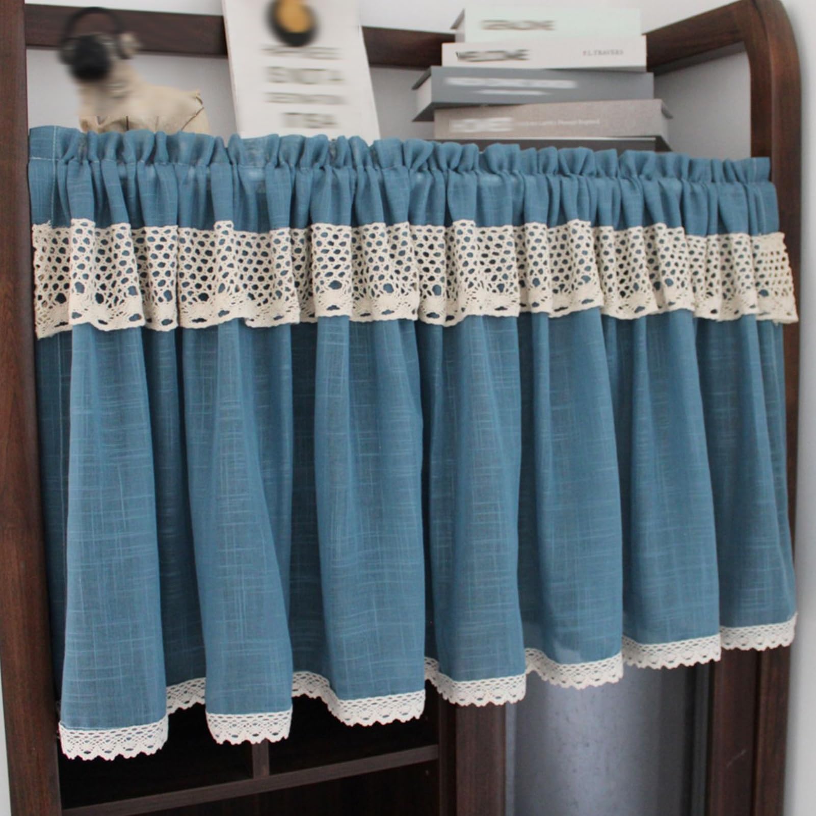 Rideaux courts anti vis-à-vis en gaze de coton bleu pour petite fenêtre