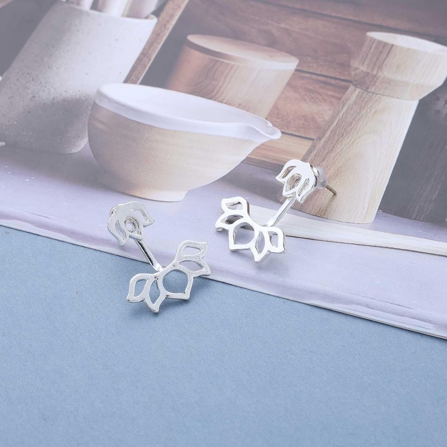 Andelaisi Boho Lotus Flower Ear Jacket Earrings Vintage Hollow Lotus Studs Earrings Gold Flower Front Back Earring Personalized floral Statement Earring Jewelry for Women - Image 5