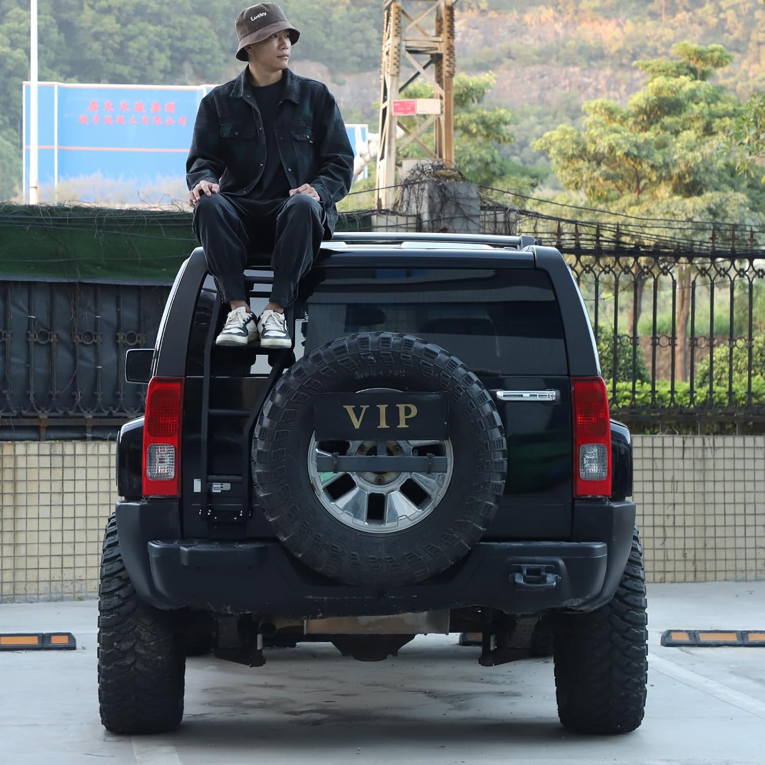 Tailgate Ladder Compatible with Hummer H3 2005-2009 Tailgate Step Ladder Kit Rear Door Ladder Tail Door Ladder Climbing Roof Rack Ladder Mount Bracket Aluminum Alloy (H3_Tailgate)