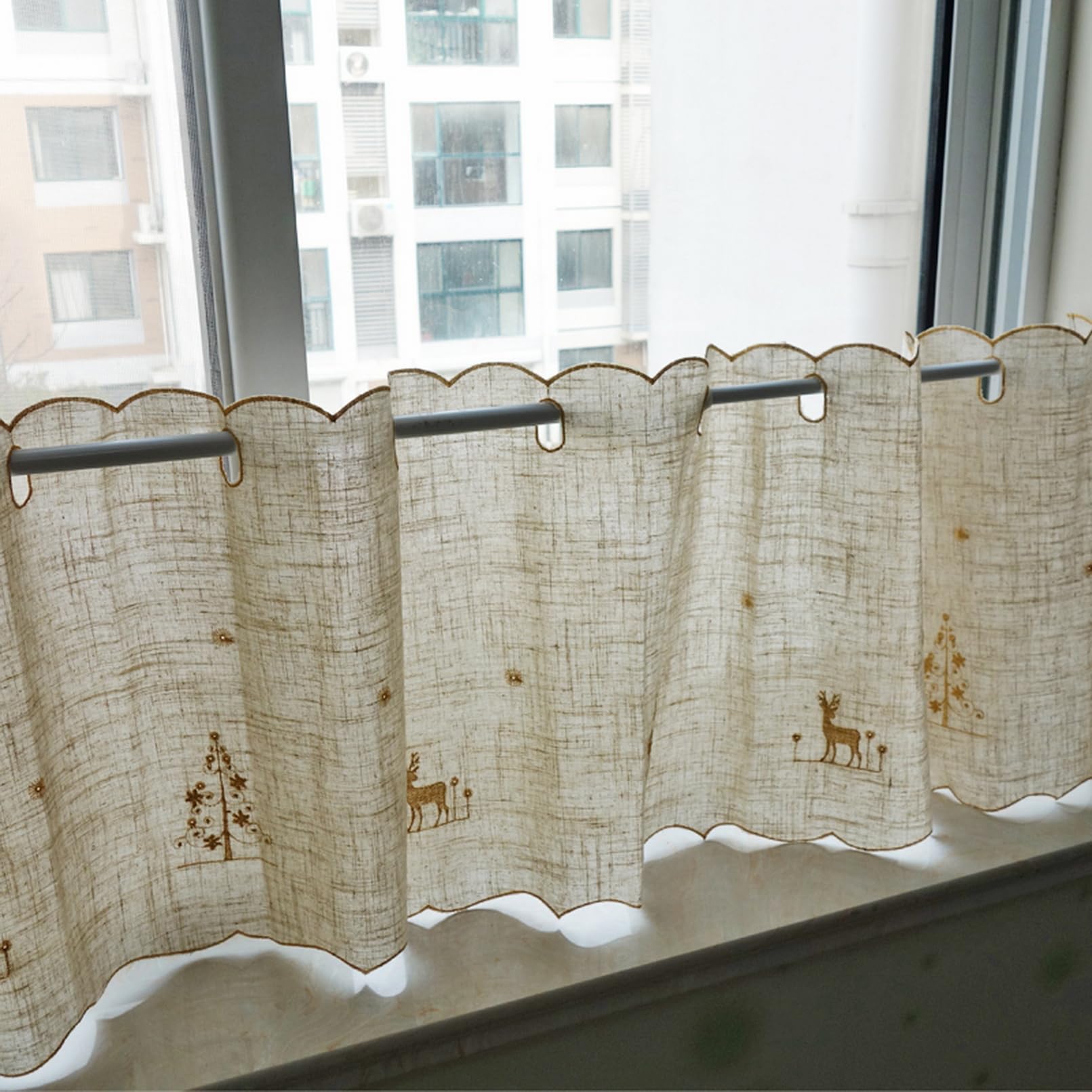 A.Monamour Cortina Cocina Ventana Puerta Corta Pequeña Casa De Campo Rústico Lino Opaco Beige Árbol De Navidad Ciervo Bordado Ojal Top Café Bolsillo para Varilla Panel Cenefa Bistro para Dormitorio