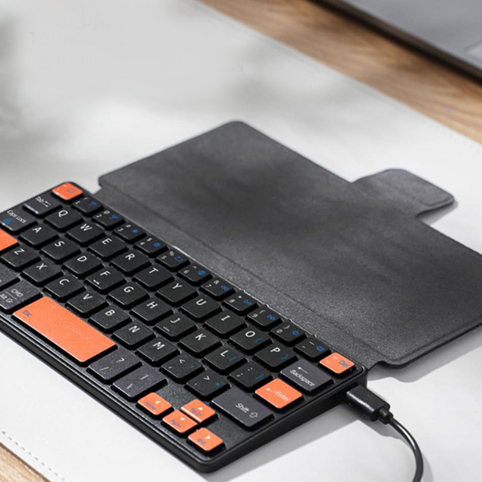 Teclado Bluetooth Portátil con Panel Táctil