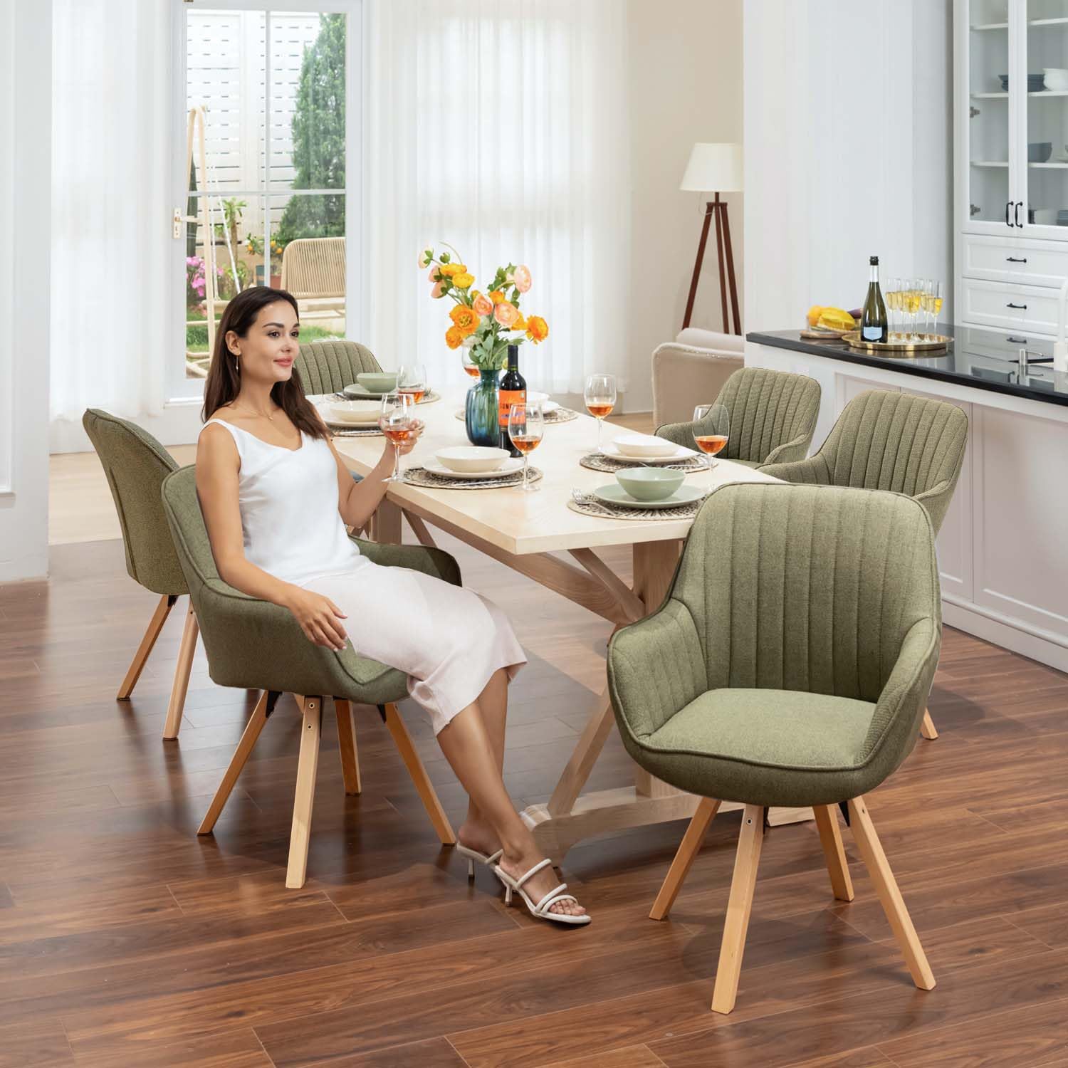 Meuble Cosy Lot de 6 Chaise Salle à Manger Scandinave Fauteuil Coiffeuse Siège Pivotant avec Accoudoirs pour Chambre Salon Cuisine Bureau, Rembourré en Tissu Pieds en Bois Massif, Vert, 60x58x83cm