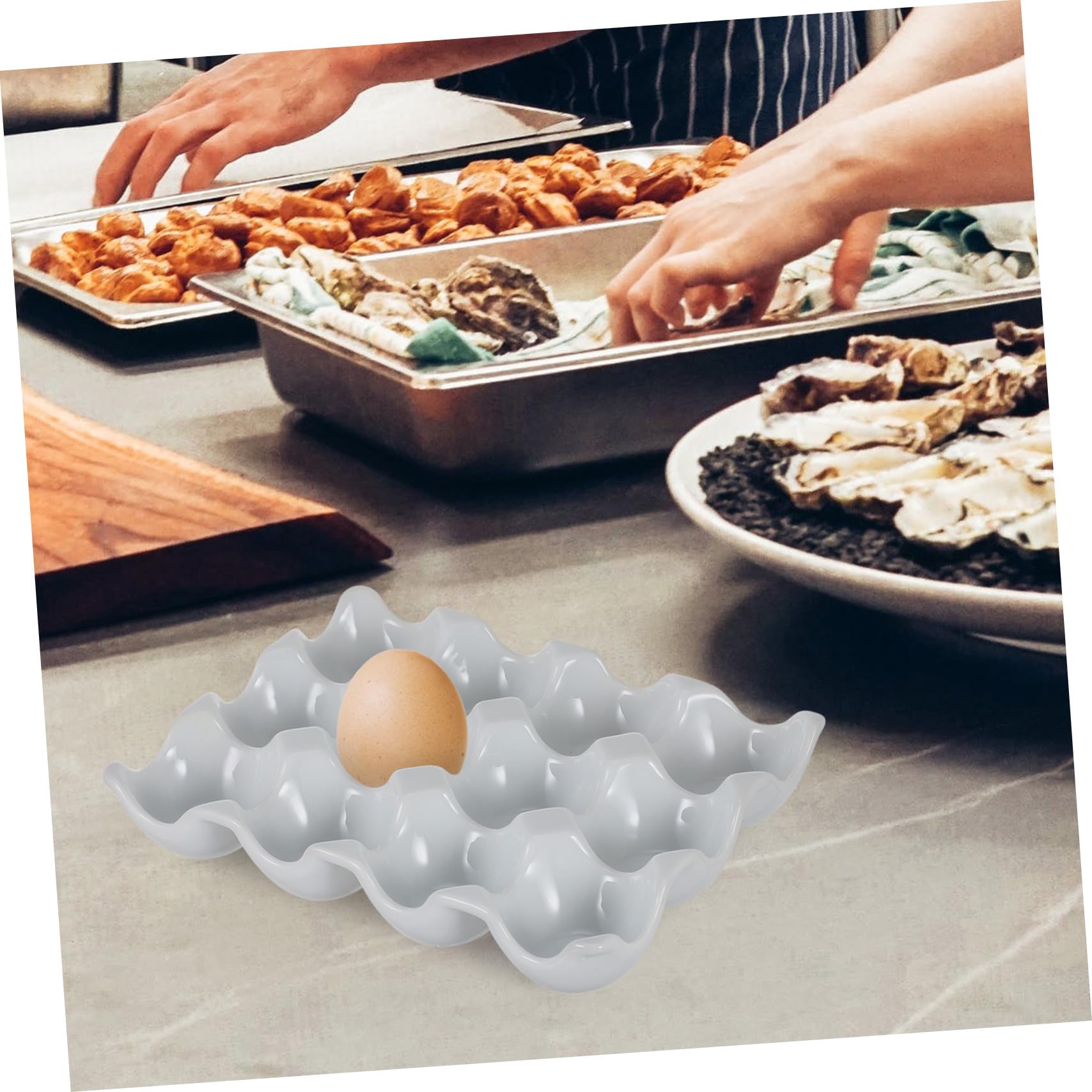 Veemoon Bandeja de Cerámica para Huevos de 12 Espacios Diseño de Ranuras, Resistente a Golpes y Anticaídas, Color white, Adecuado para Refrigerador y Almacenamiento Seguro