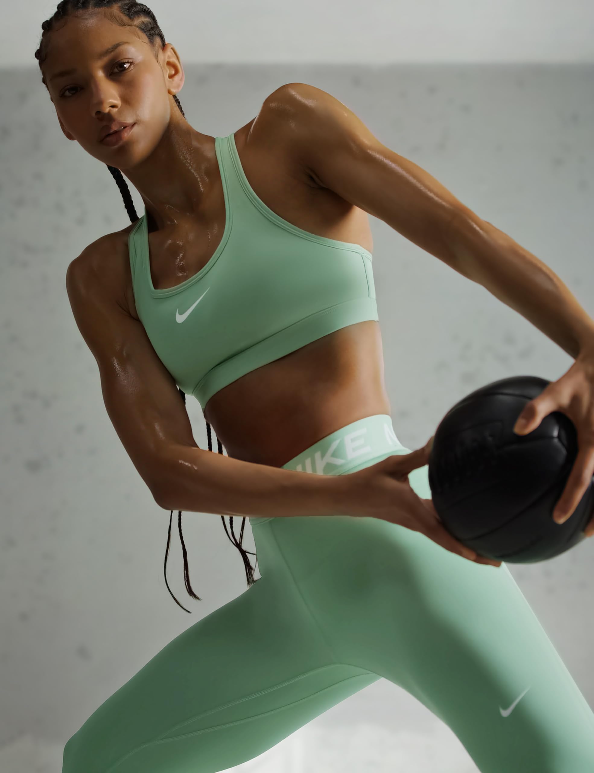 Nike Swoosh SPT T-Shirt Femme