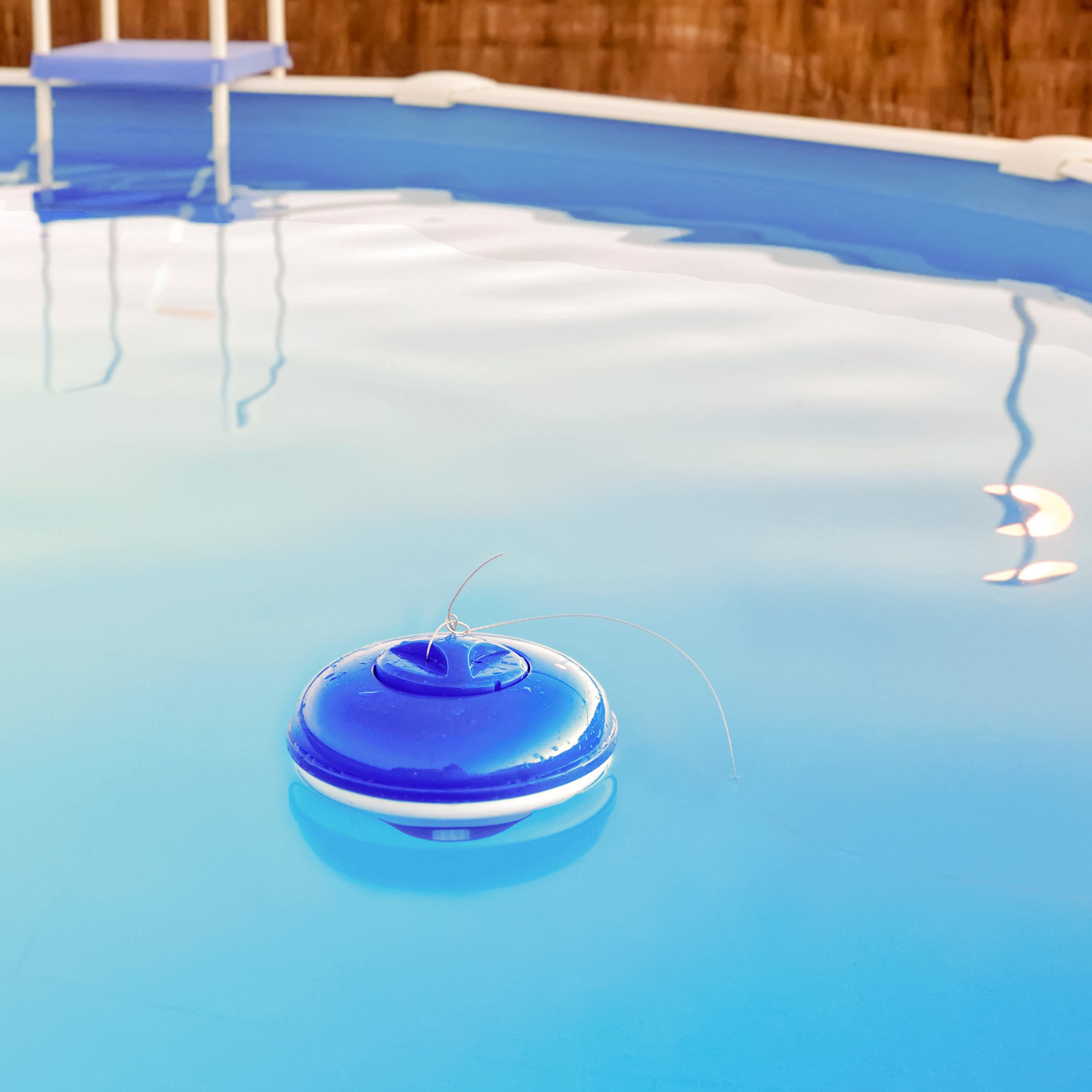 Höfer Chemie Distributeur de Piscine Télescope Petit pour Tablettes 20 g | Multitabs - Traitement Complet Tout-en-Un - Désinfecte, Clarifie et Prévient - Dissolution Lente Régulière