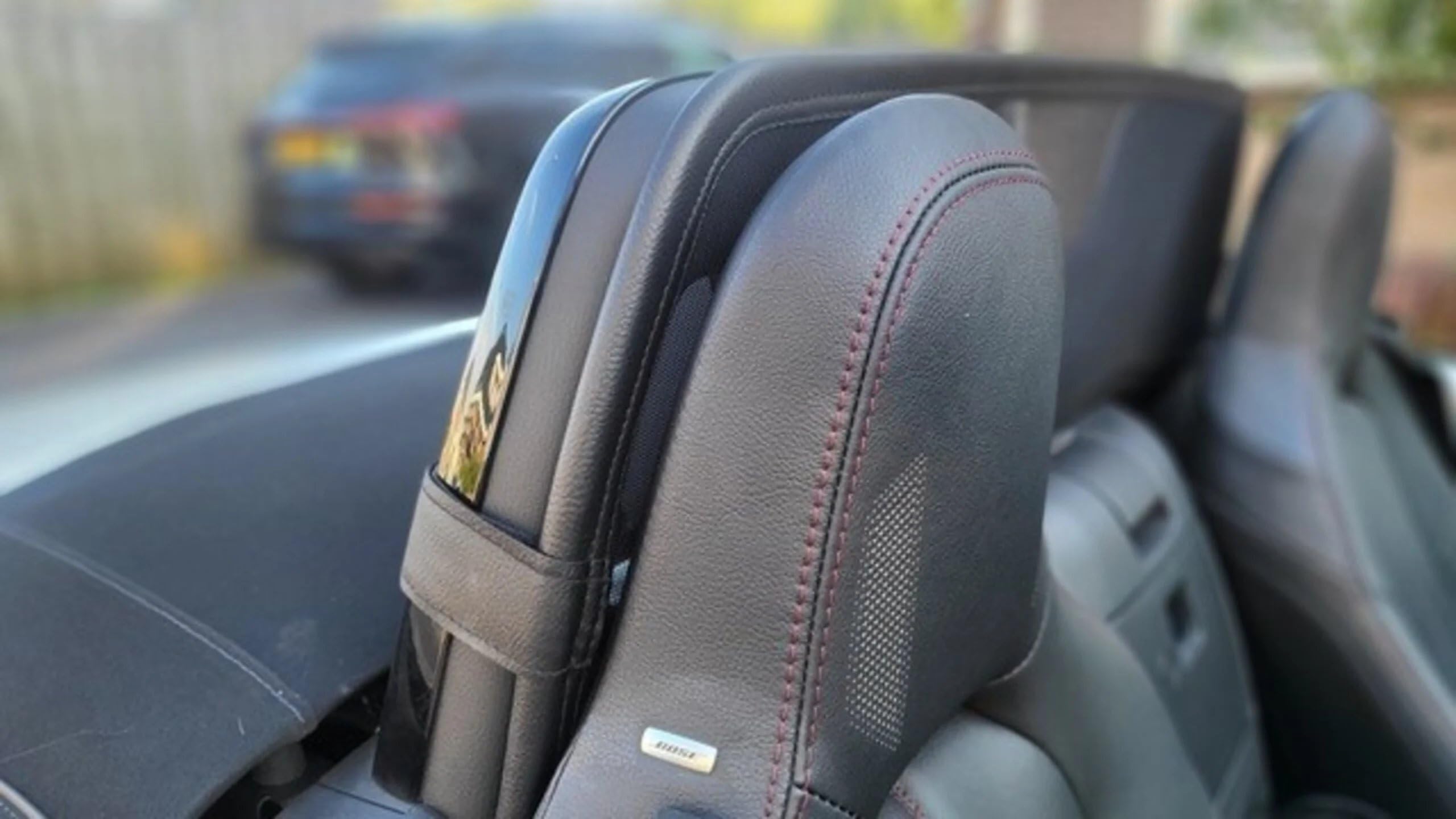 GermanTuningParts Déflecteur de vent pour Mazda MX5 ND (à partir du 2015) - Noir | Filet Anti-Remous Coupe | Déflecteur d'air