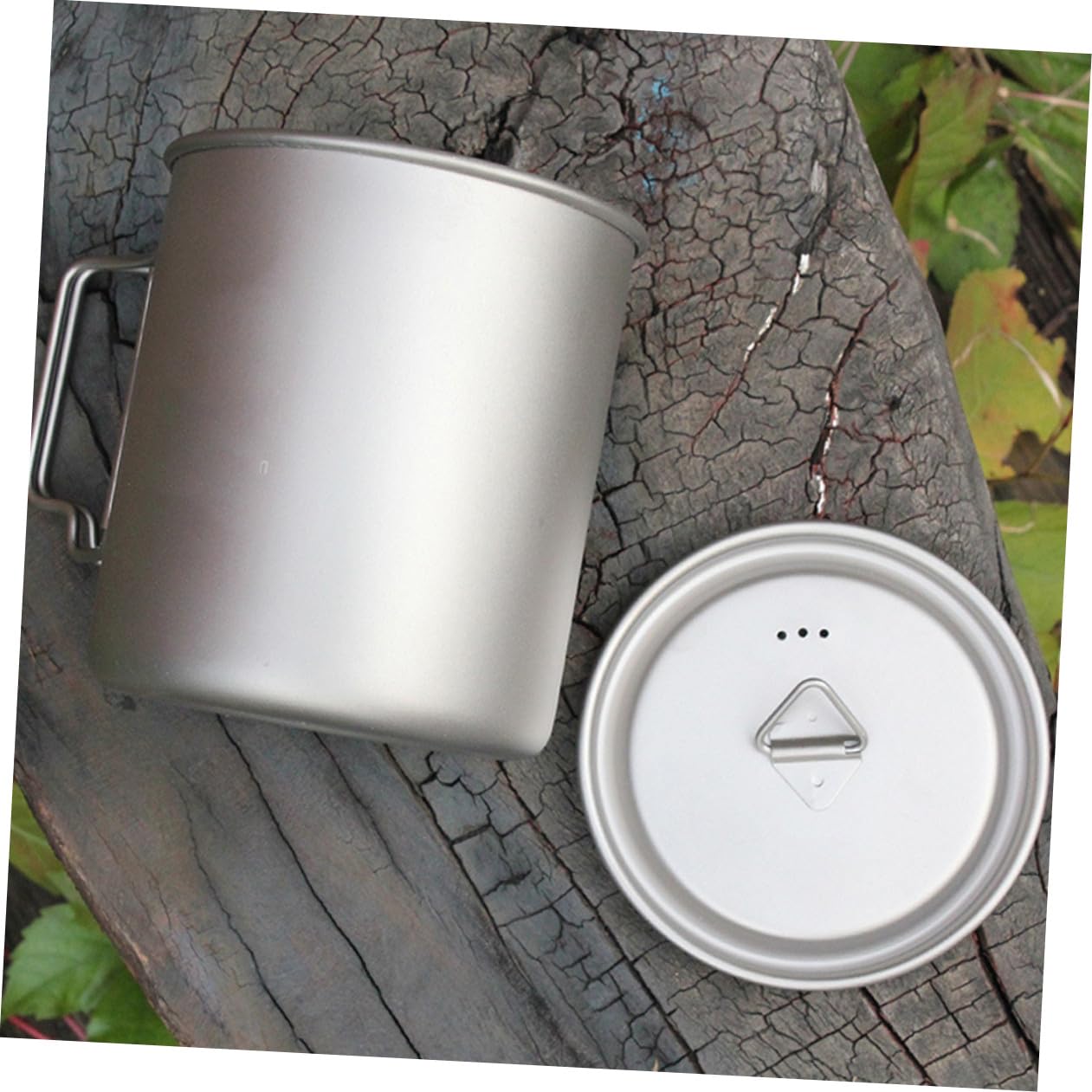 YARNOW Bicchiere Pieghevole in Titanio 750ml con Manico, Argento | Coperchio Incluso, per Escursioni e Viaggio, 750ml, Uso come Tazza per Caffè e Pentolino