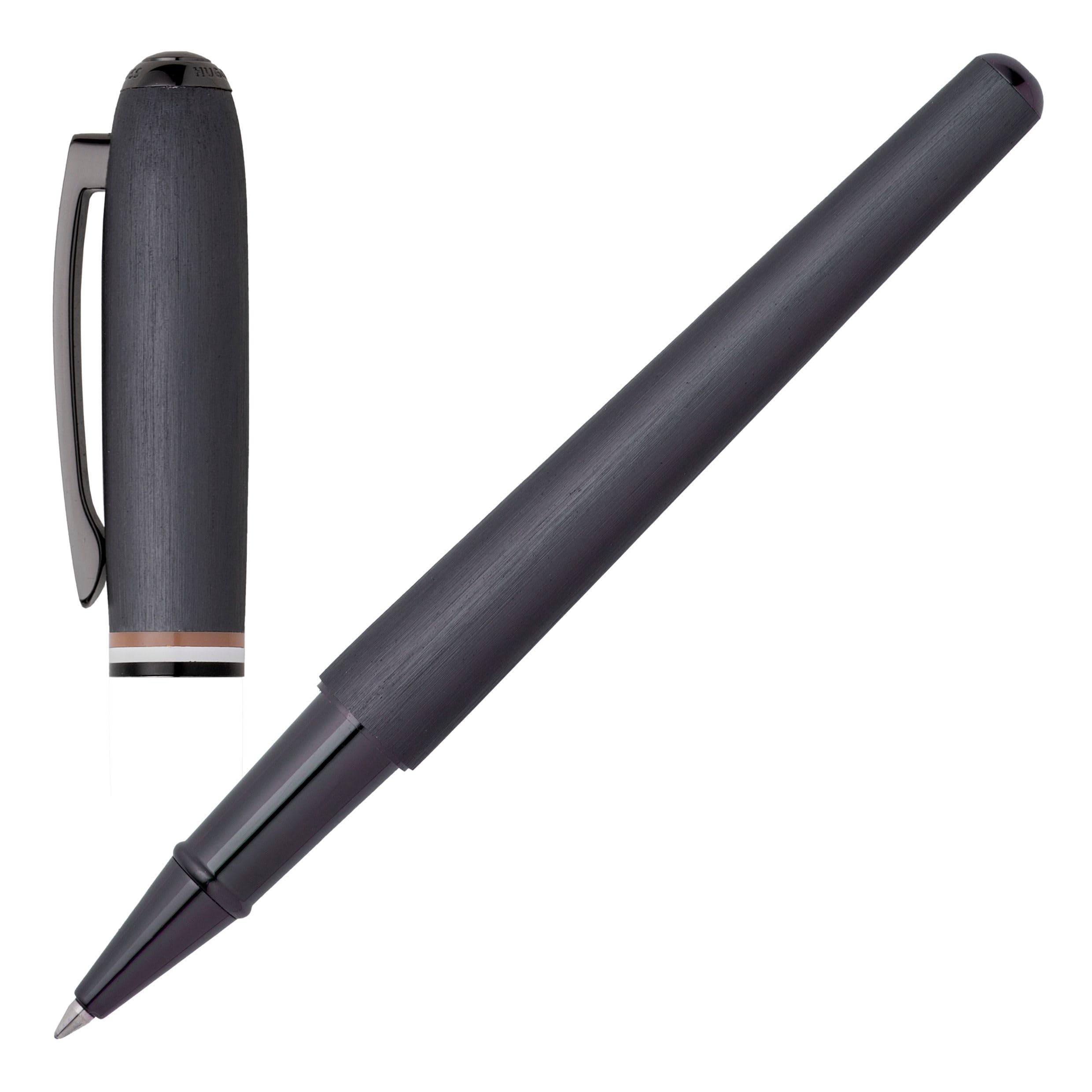 Hugo Boss Contour Iconic Tintenroller aus Messing und Aluminium in der Farbe Schwarz, Länge: 13,6cm, Tintenfarbe: Schwarz, HSH3415D
