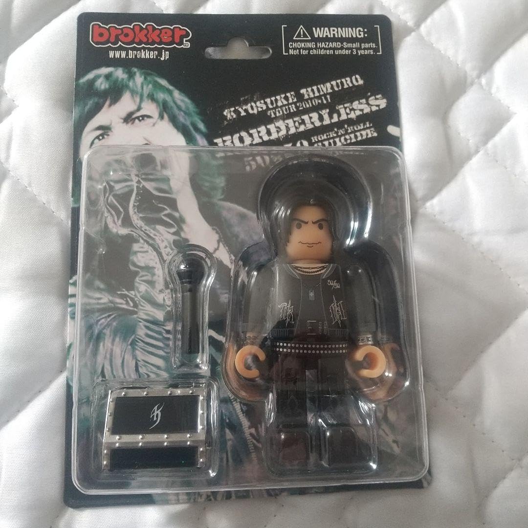 Amazon.co.jp: 氷室京介 KYOSUKE HIMURO ベアブリック : おもちゃ