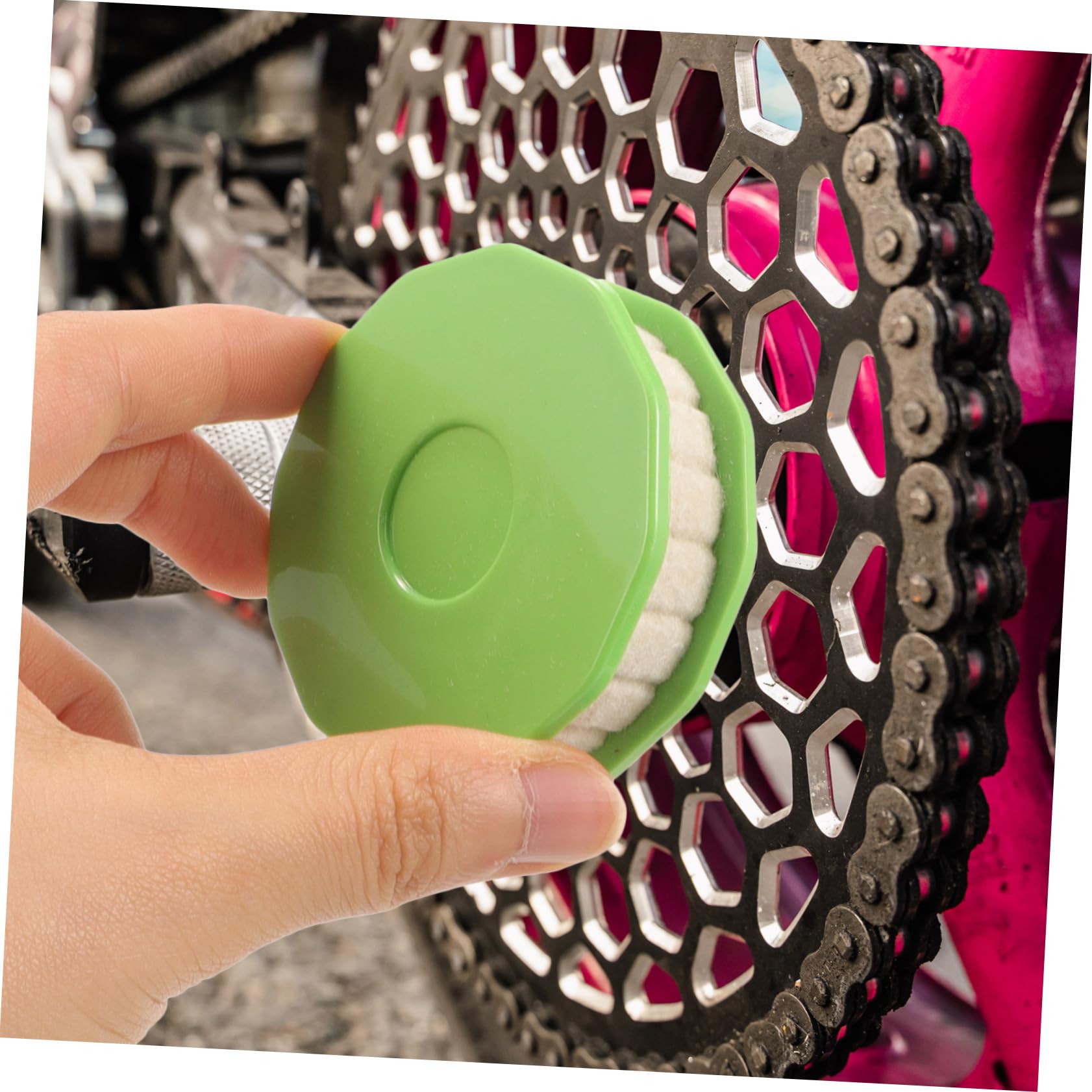 Toddmomy 6pcs Bike Chain Lubrication Tool Roller Oiler for Easy Application Lightweight Portable Chain Lubricator for Design