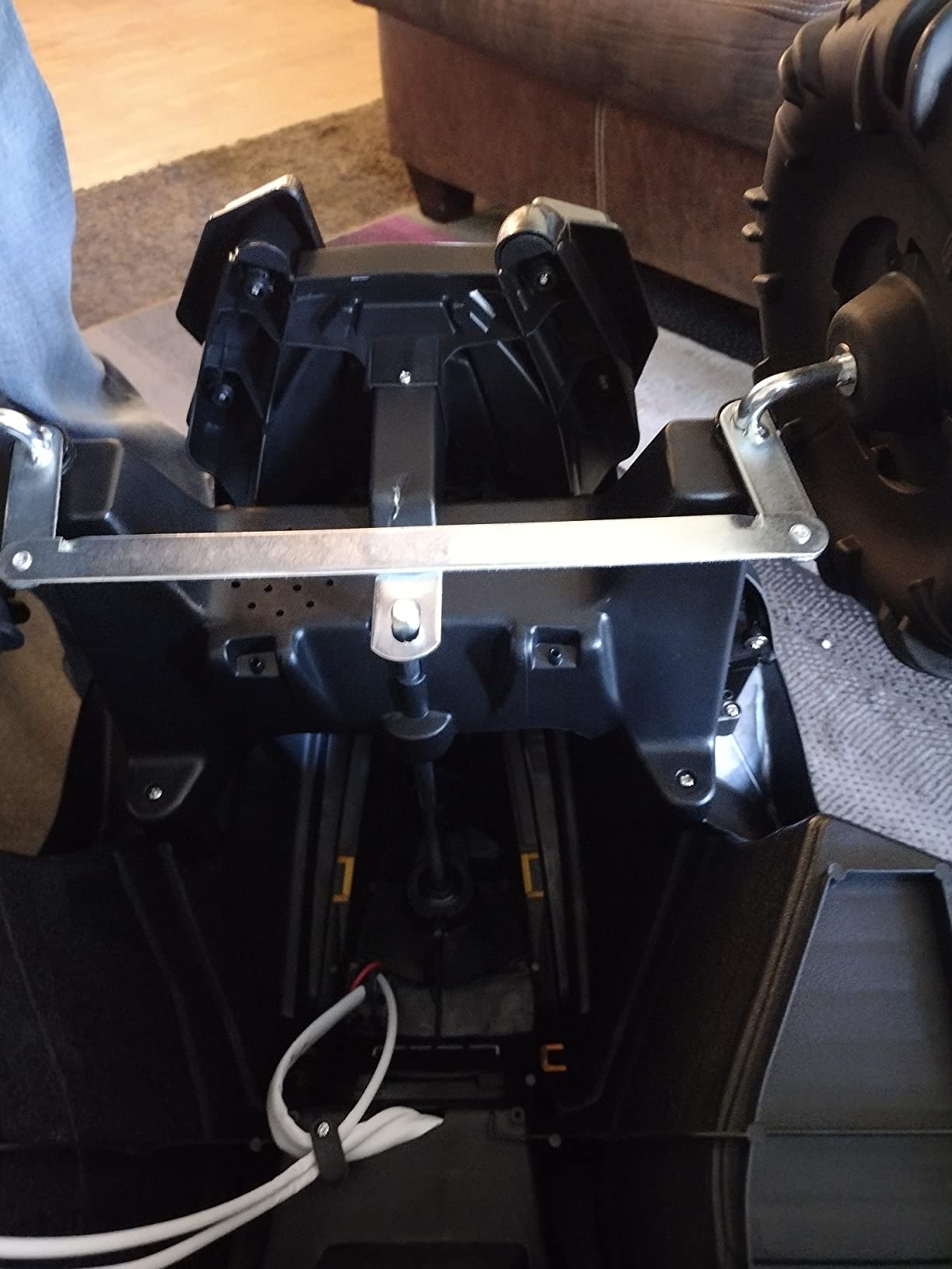 13/mo Finance Kid Motorz Monster Quad in Black (12V) (Model 1310