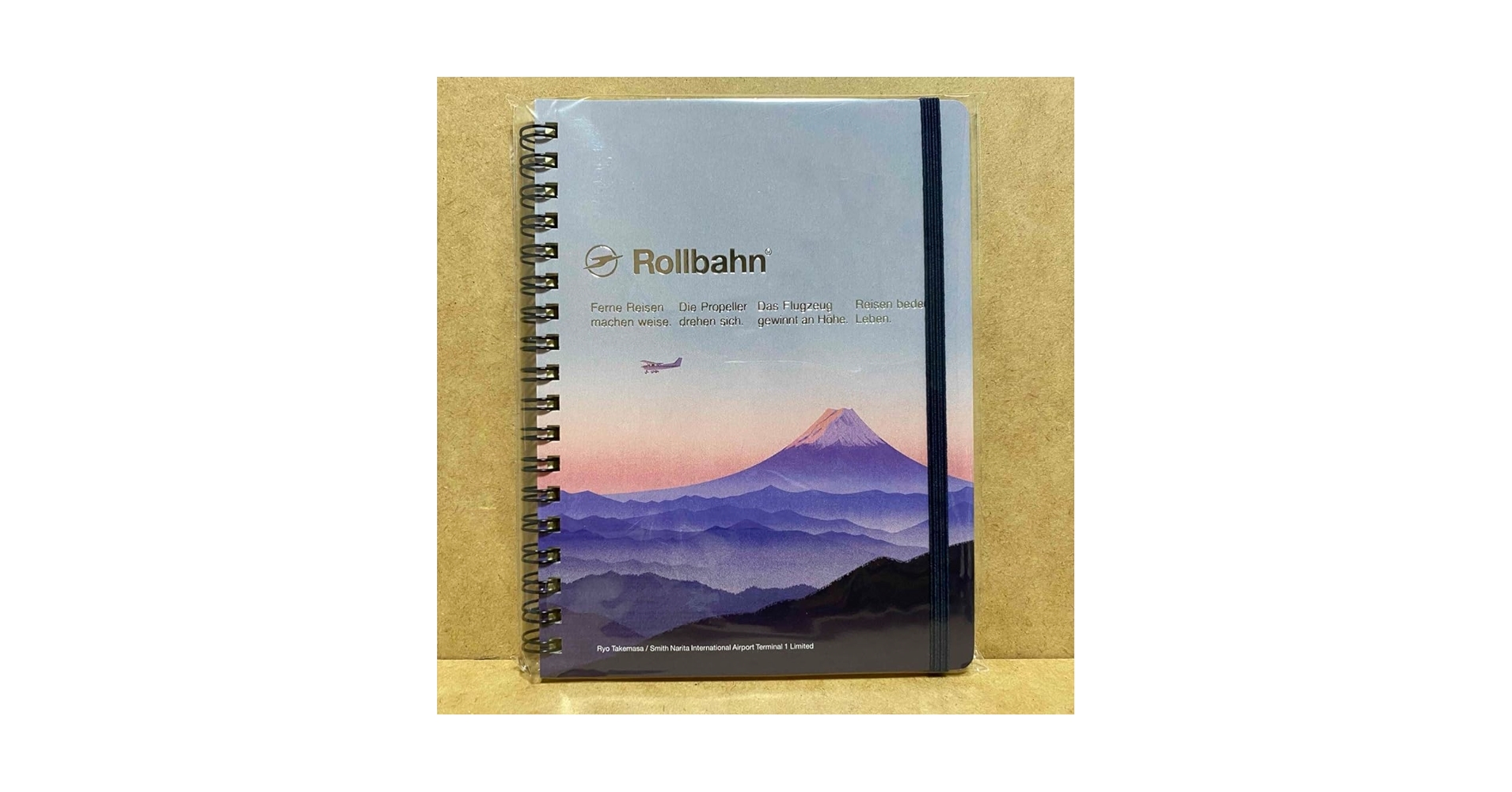 Amazon.co.jp: 富士山 成田空港限定 ロルバーン ポケット付き