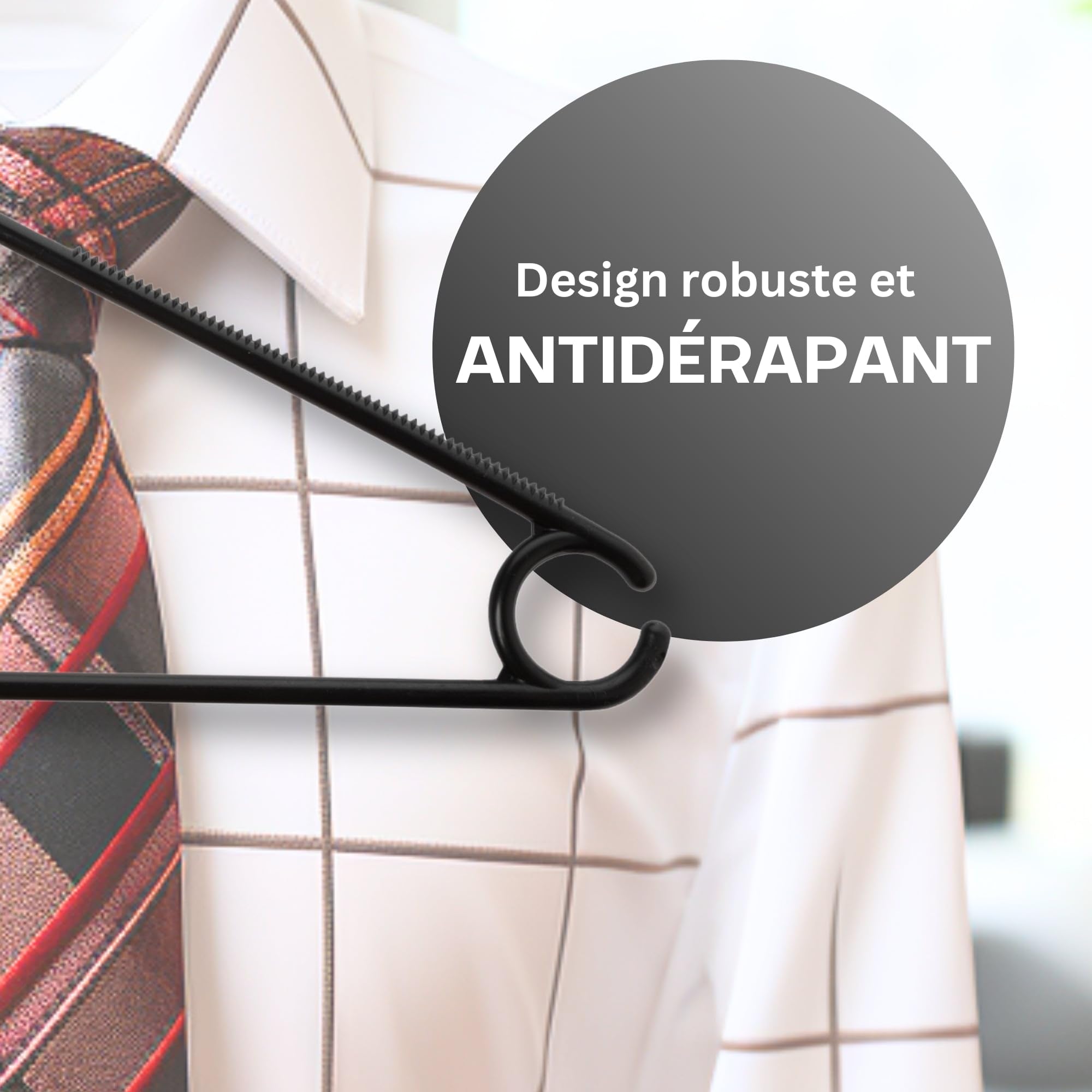 Lot de 100 cintres noirs robustes, crochets pivotants 360°, multifonctions en plastique de qualité supérieure, antidérapants, 100% matériaux recyclés