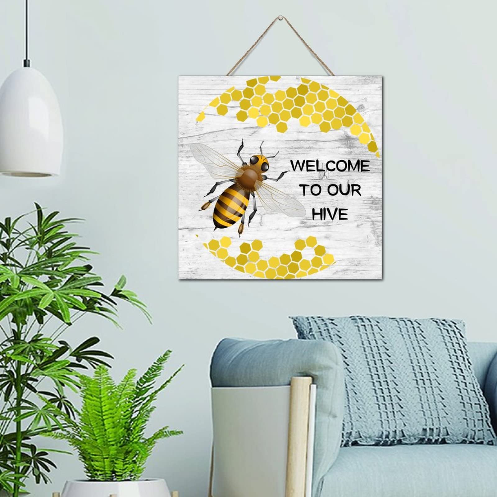 Décoration murale en bois Welcome to Our Hive aux finitions soignées pour maison