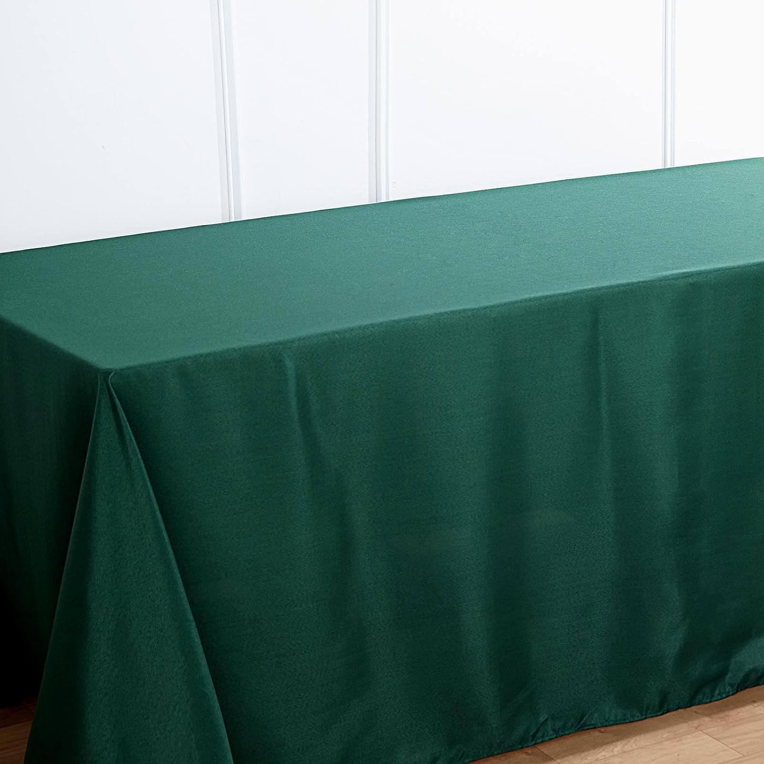 Efavormart Rectangle Tablecloth, 90"x132" Stain & Wrinkle Resistant Washable Table Cloth, Oblong Decorative Polyester Fabric Table Cover for Dining, Party, Wedding & Baby Shower- Hunter Green