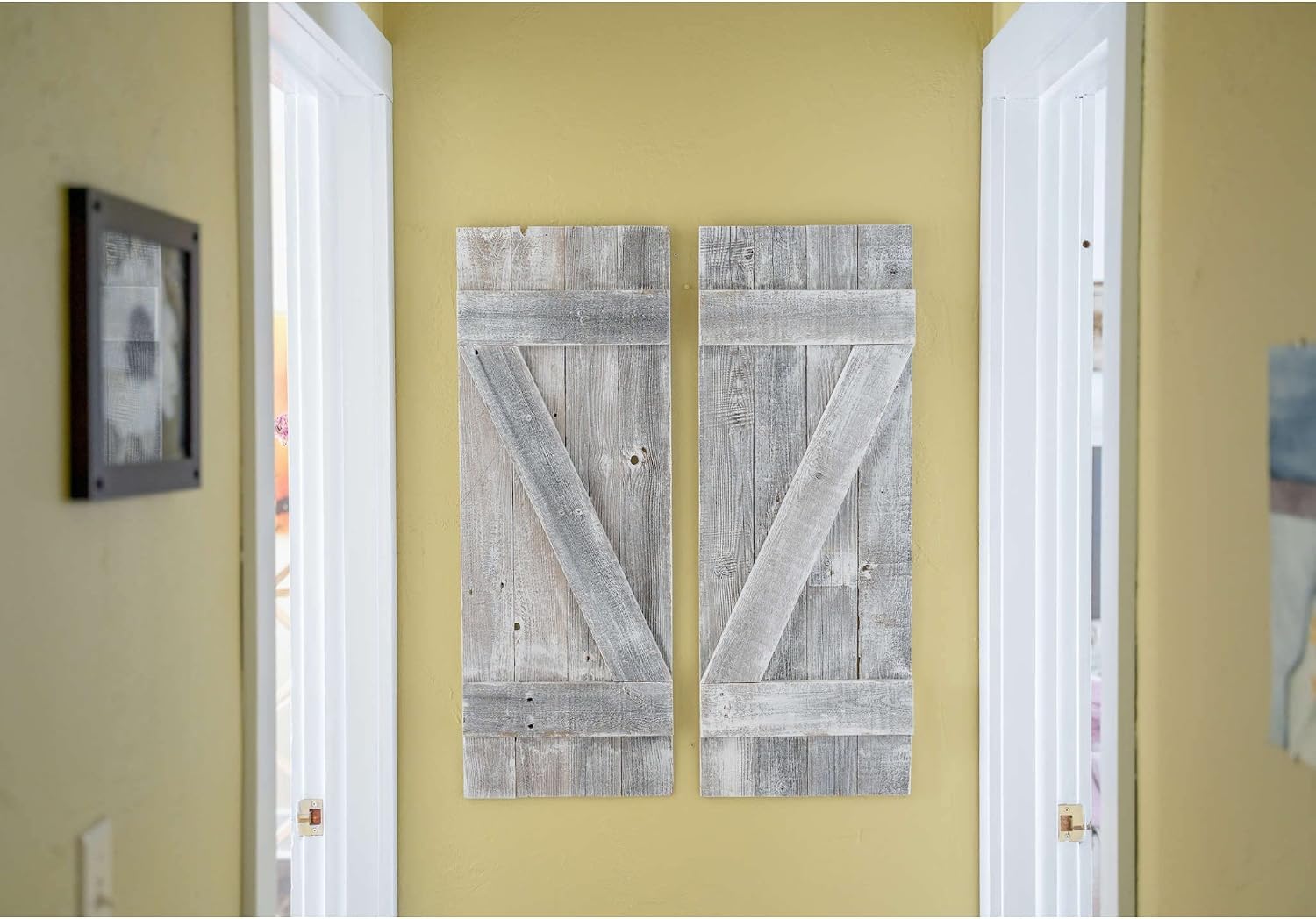 BARNWOODUSA Decorative Shutters Set of 2 Rustic Farmhouse Window Shutters with Traditional Barn Look Z Pattern Made from Reclaimed Wood Interior Country Style Decor White Wash