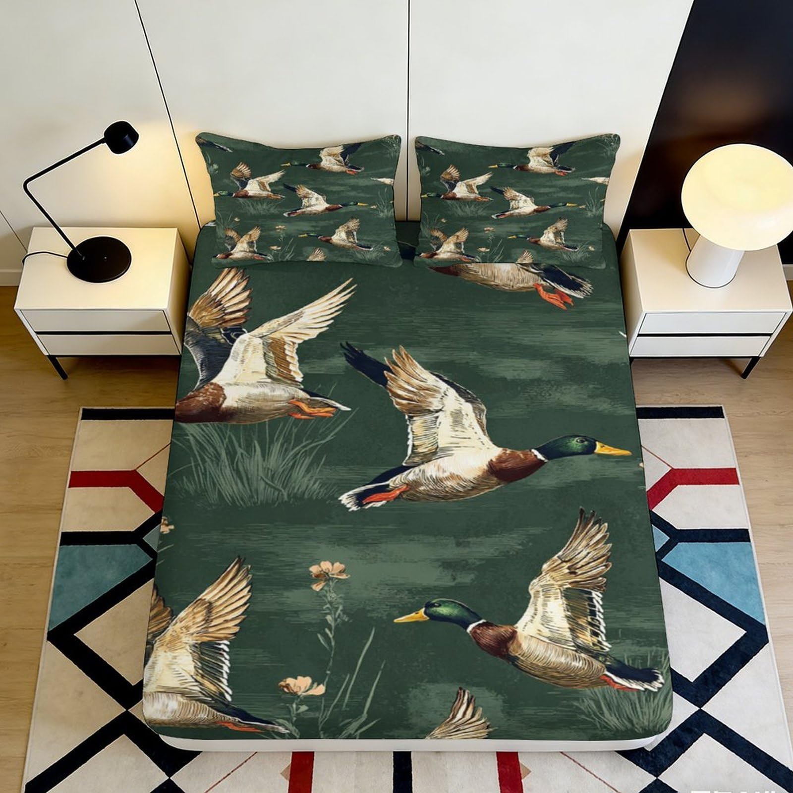 3D Printed Wild Duck Flight Fitted Sheet Microfiber Soft Green Scenic Pond Mattress Cover for Bedroom Guest Room Decor 90x200x25cm