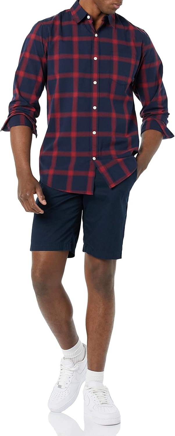 Amazon Essentials Men's Long-Sleeve Slim-Fit Stretch Poplin Shirt - Image 3