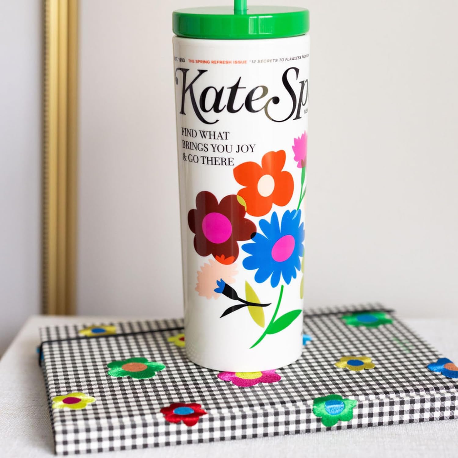 kate spade new york Insulated Tumbler with Reusable Straw, 20 Ounce Acrylic Travel Cup with Lid (Magazine) - Image 2