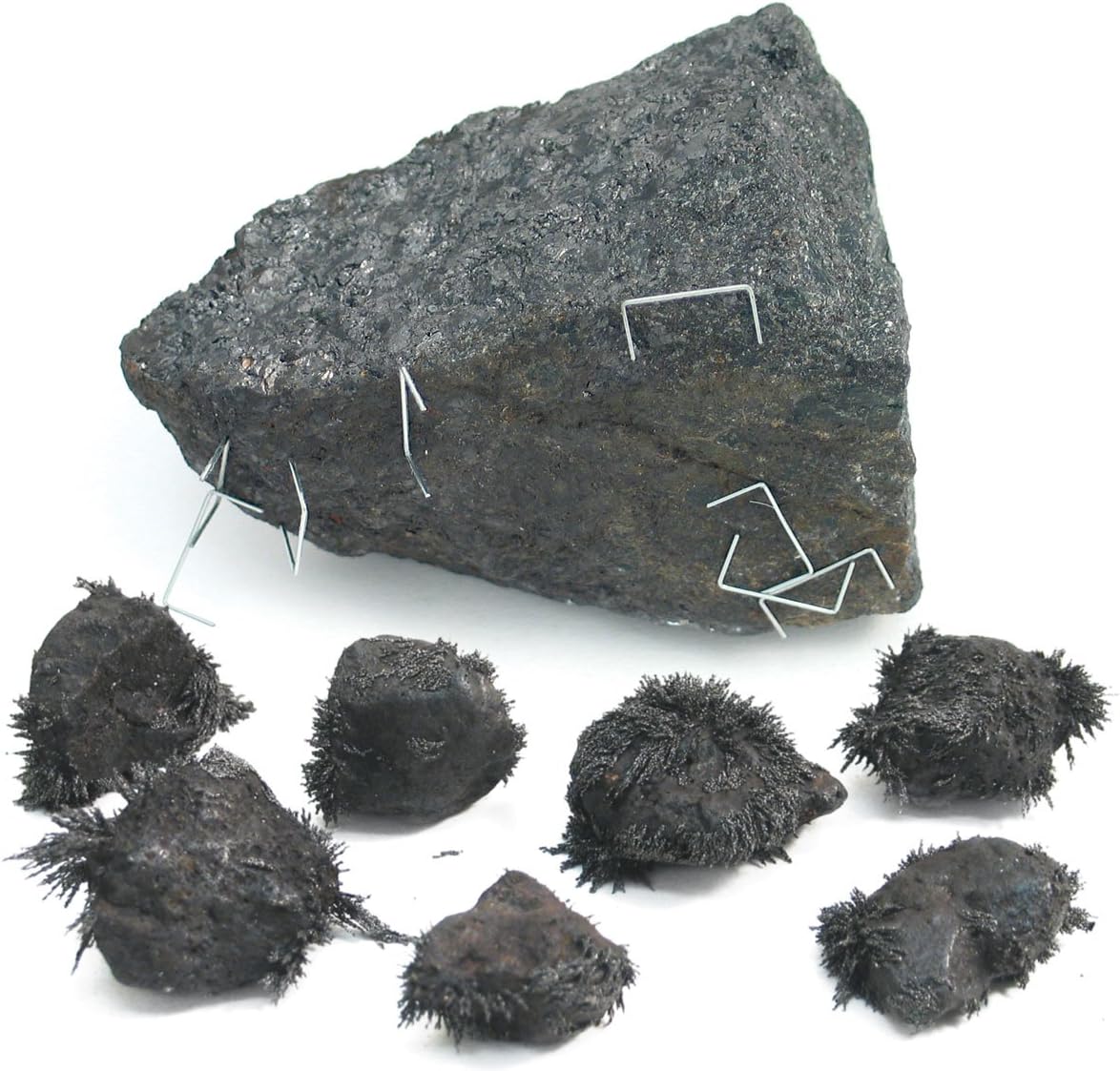 Naturally Magnetic Lodestone (Magnetite)