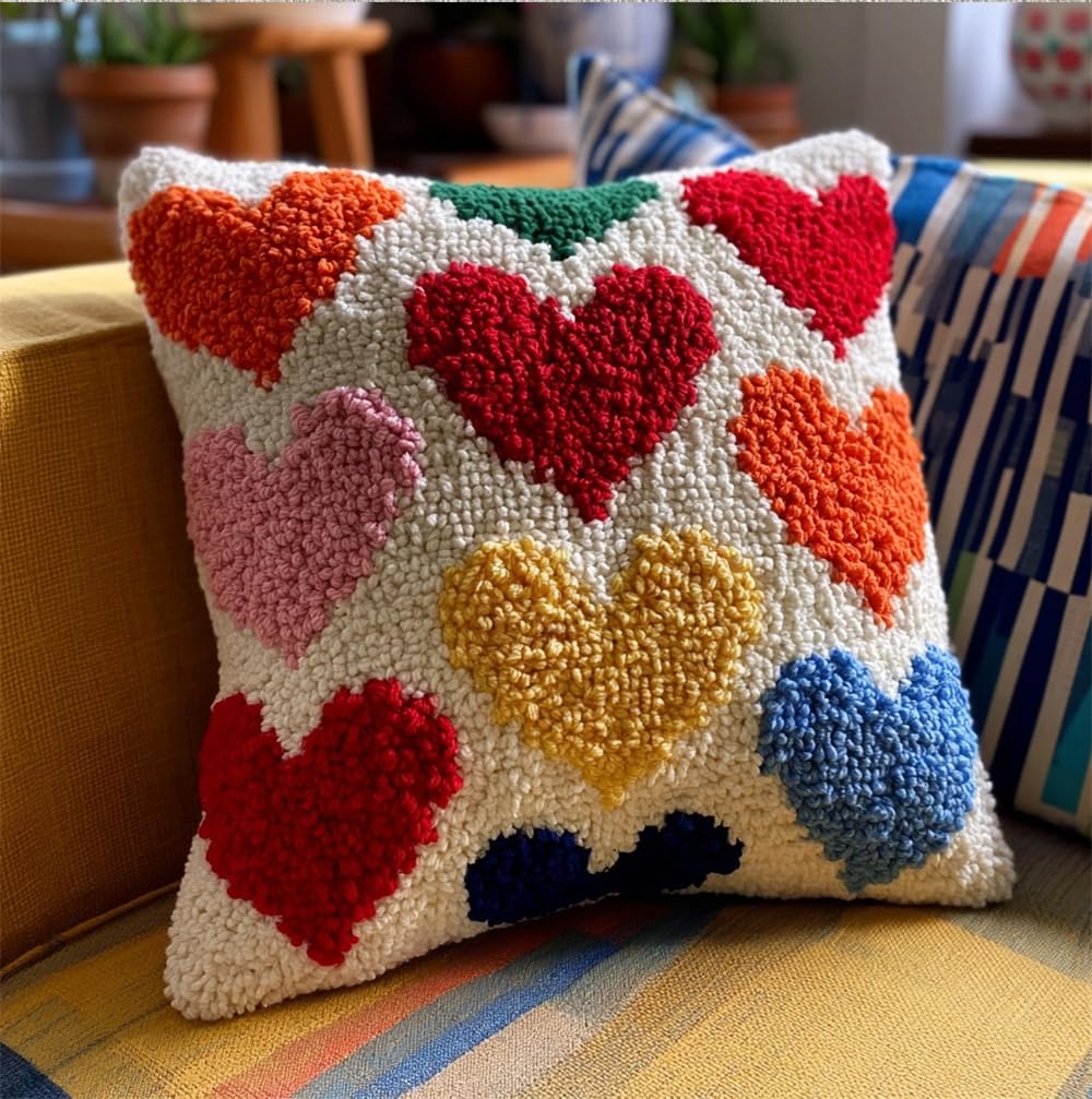 kitphoenix Latch Hook Cushion Kit, Hearts Pattern
