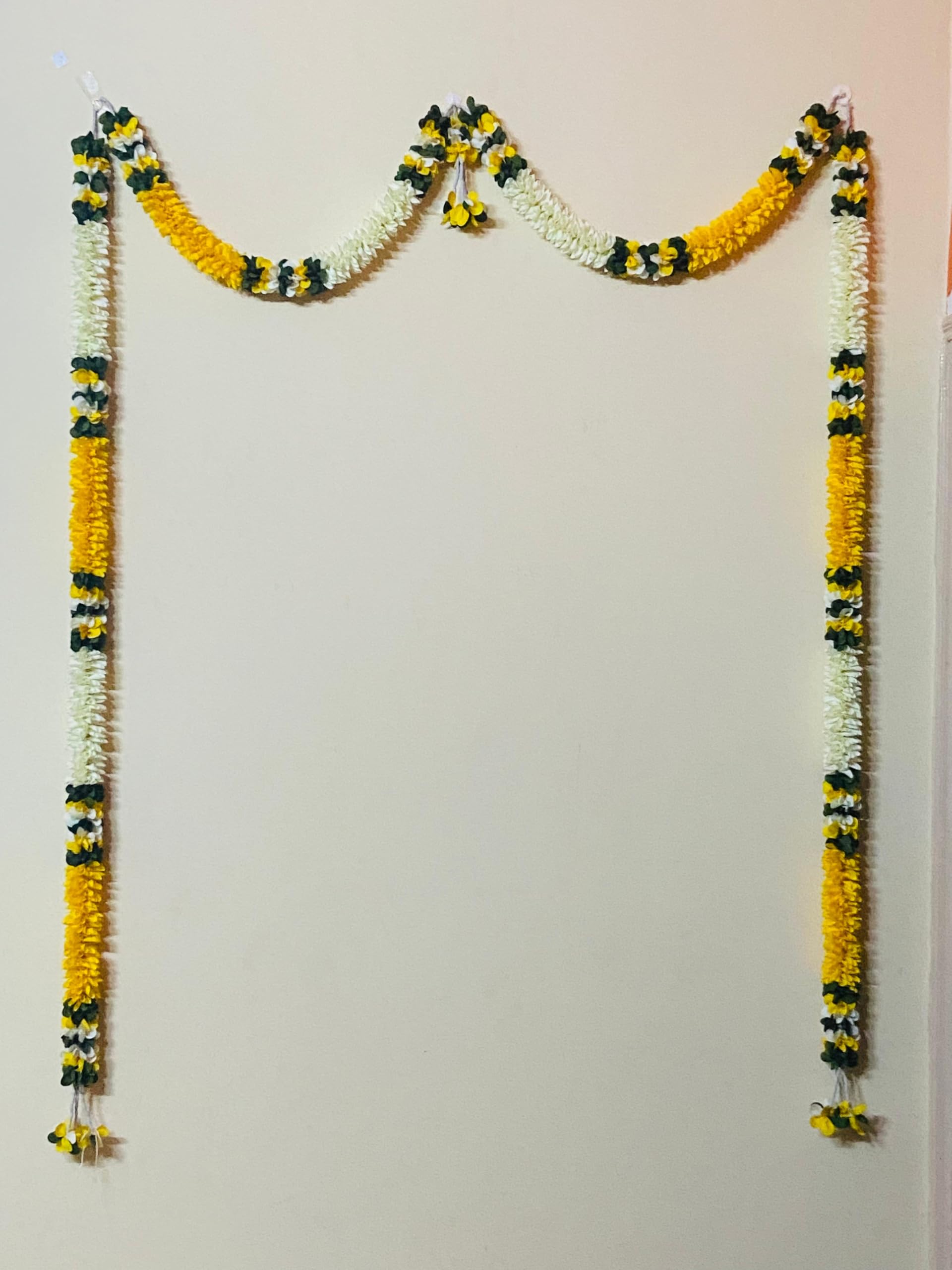 Traditional Flower Garland - Diwali Door Toran -1 Traditional Flower Garland - Diwali Door Toran -1