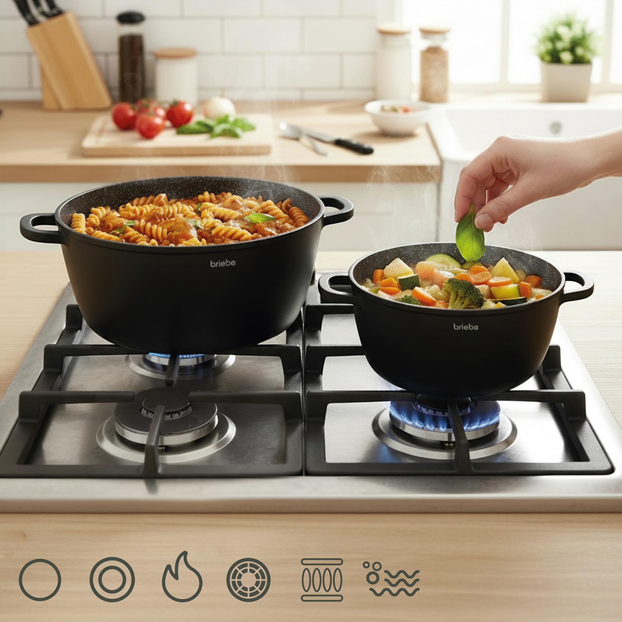 briebe Black Titanium Pentola Induzione Antiaderente Titanio, Casseruola 28cm, Alluminio Fuso, Rivestimento senza PFOA, Coperchio Vetro, Maniglie in Silicone, Vetroceramica, Gas, Forno