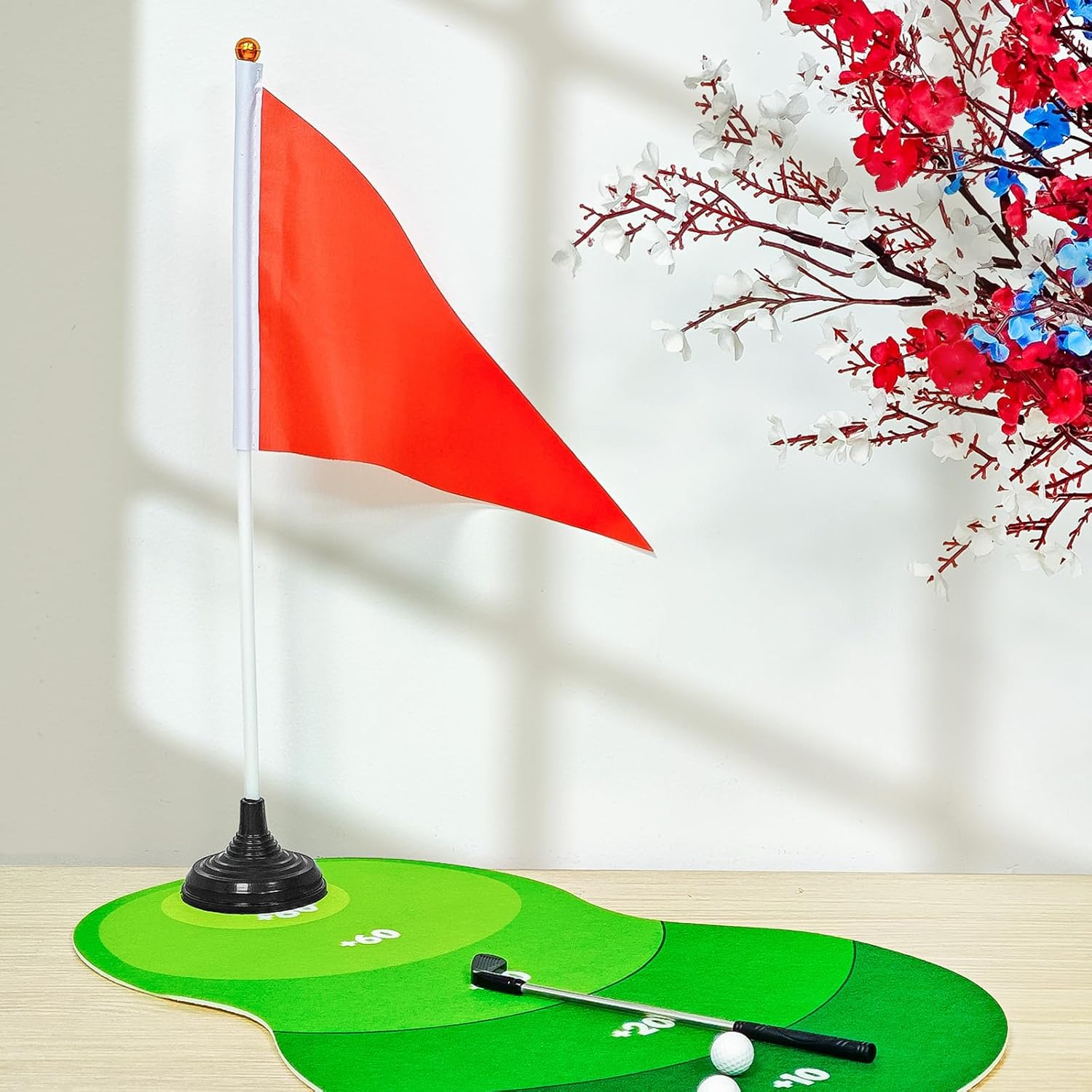Cinrobiye 4 Set Golf Centerpieces Table Decorations Golf Party Supplies Mini Golf Desktop Score Playing Game Set Including Hitting Mat Putters Ball Flag Stand for Sport Themed Birthday Party Decor