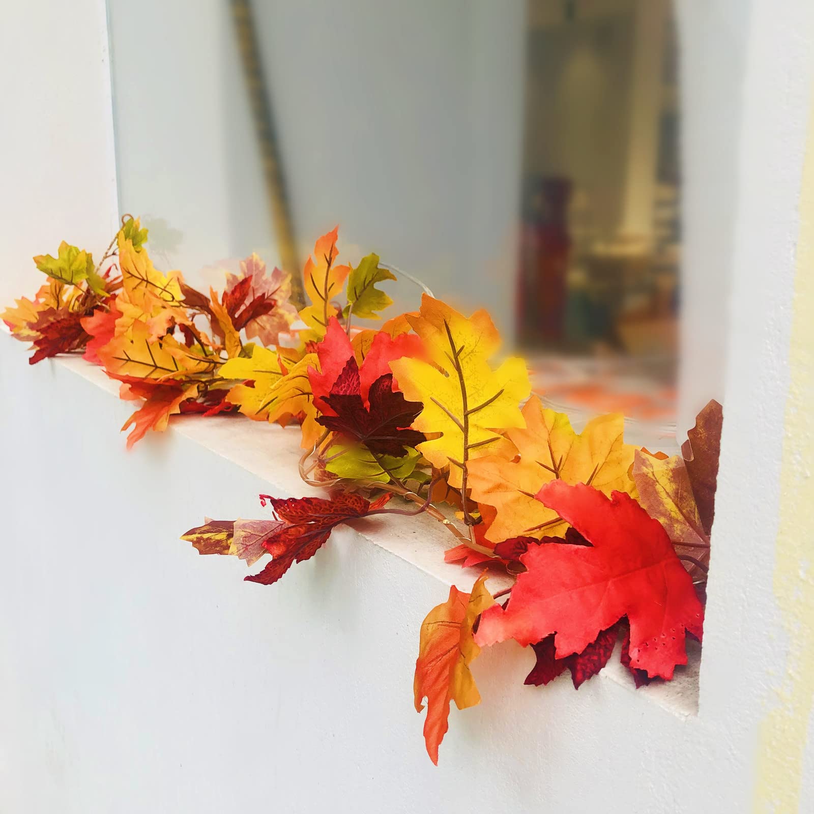 Ghirlanda di Edera Artificiale Foglia d'acero di Eucalipto Begonia Viti d'uva Piante Verdi Appese Piante di Vite di Anguria Finte con LED Luce di Stringa (Foglia d'acero autunnale, 5)