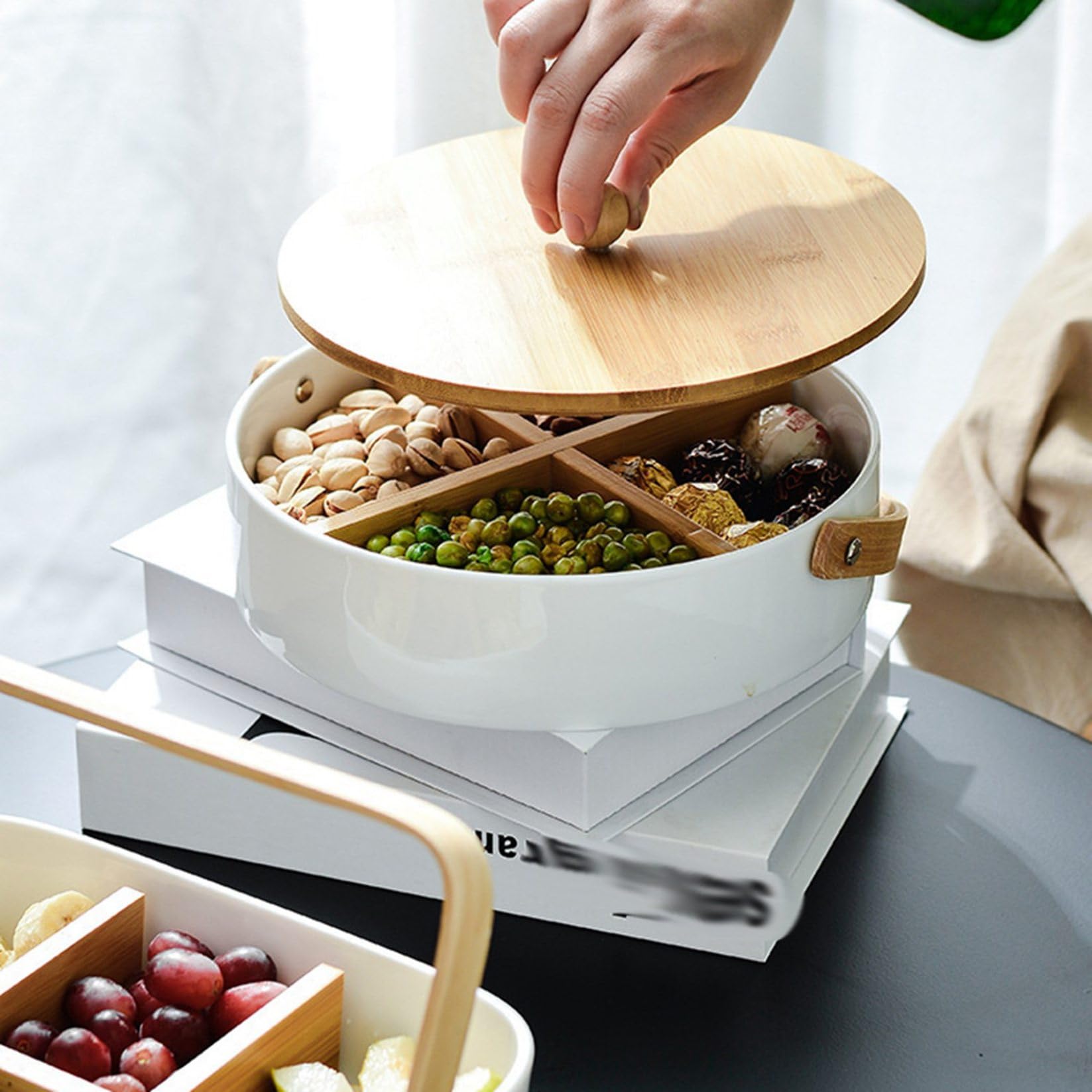 Amazon｜フルーツバスケット 陶器 木质 お菓子 フルーツ入れ ふた付き