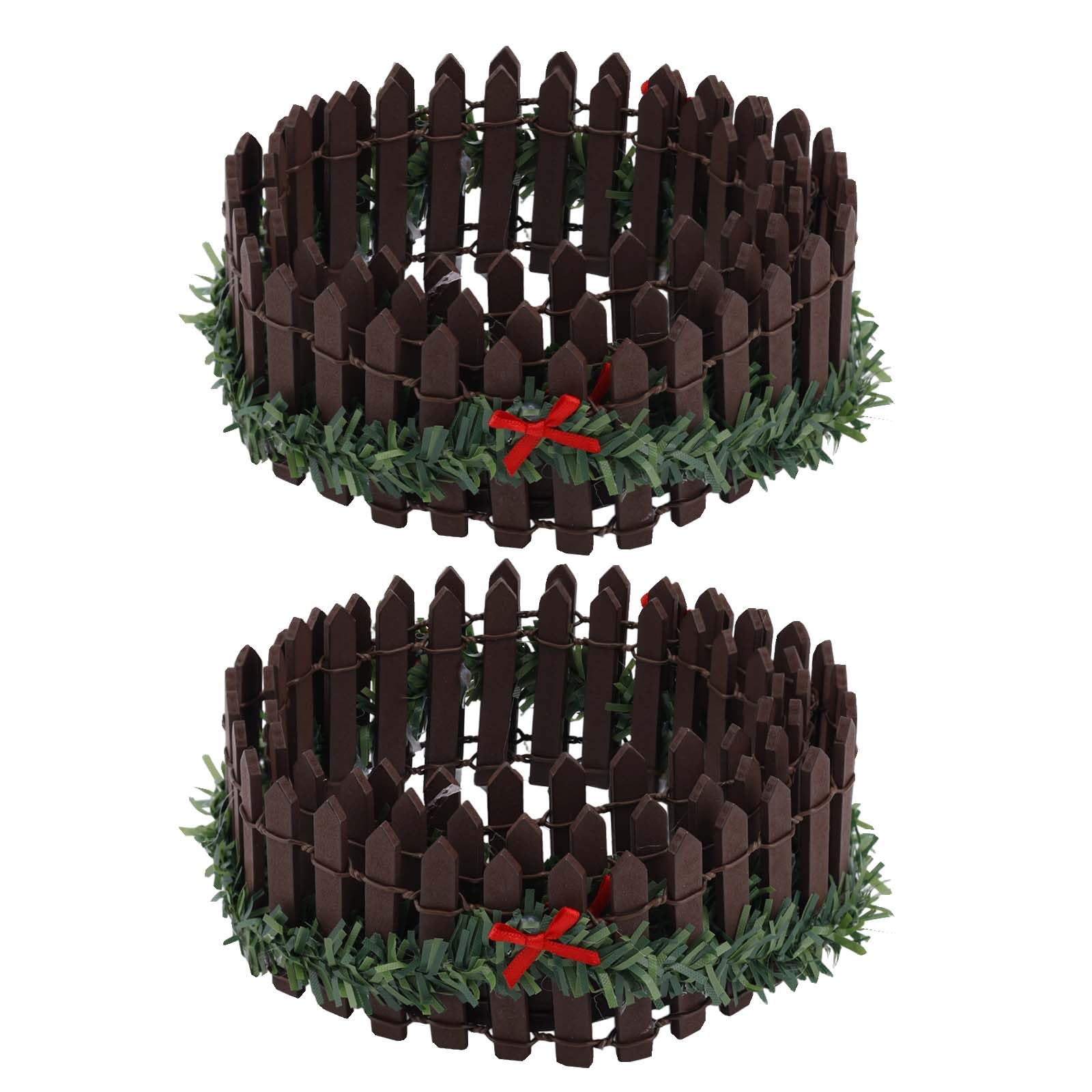 2pcs Mini Fences, Durable Mini Christmas Tree Picket Fence Funny Christmas Village Accessories Suitable for Indoor Outdoor Home Garden Party Decor (Brown)