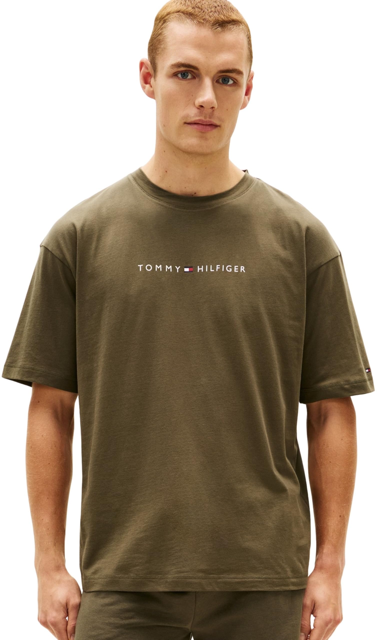 Mode von Calvin Klein & Tommy Hilfiger