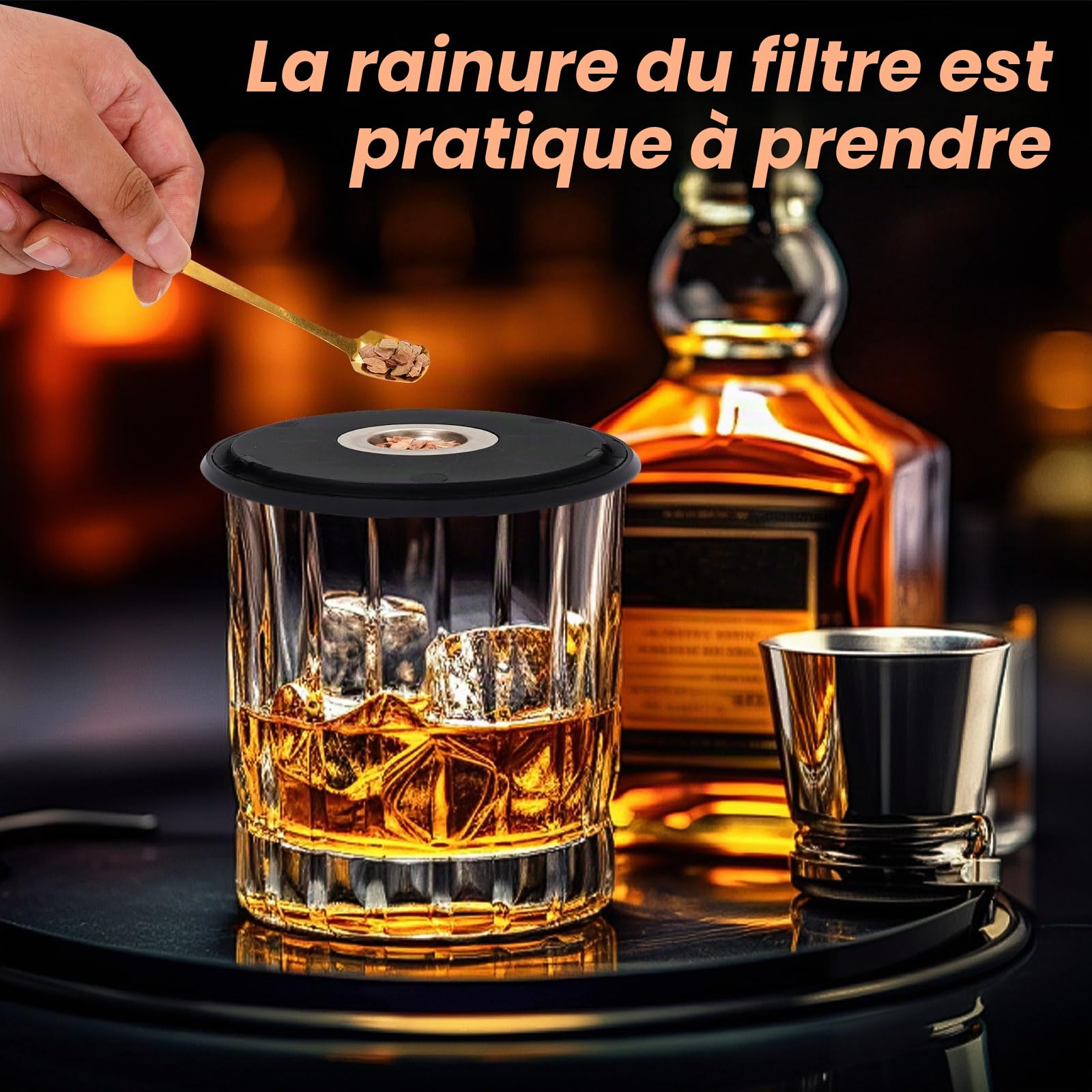 Kit Fumoir Whisky Électrique avec 6 Arômes de Copeaux de Bois, Fumoirs Boissons à l'ancienne, Kit de Fumoir pour Whisky pour Bourbon Cocktails, Cadeau pour Père, Anniversaire, Amateur de Cocktail
