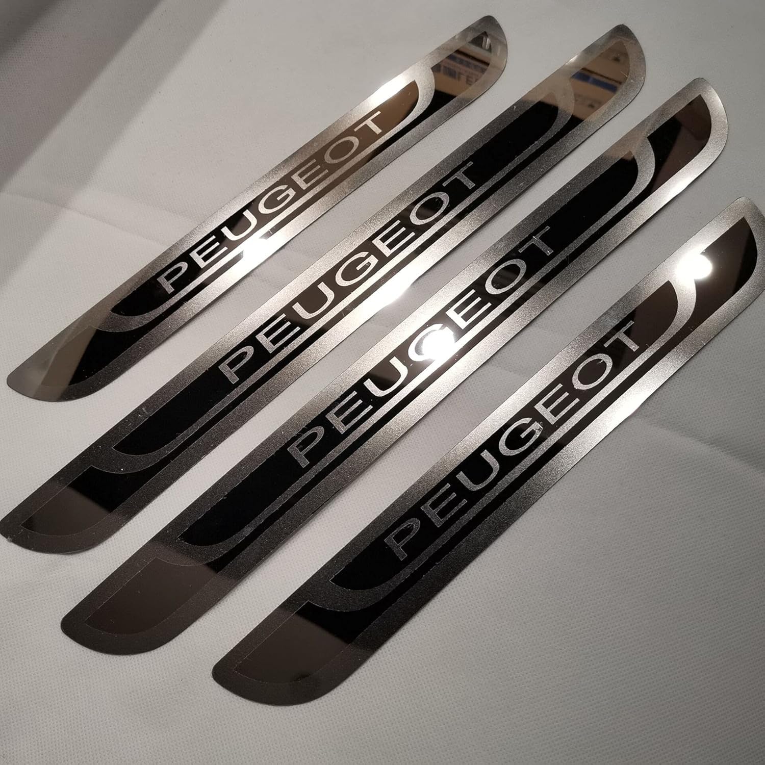 FengXH Stainless Steel Car Door Sill Protectors for Peugeot 2008 2013-2019