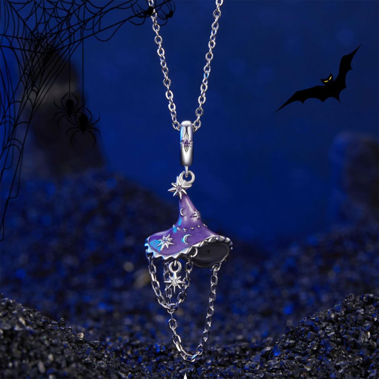 Halloweenowe zawieszki do bransoletek. Damski koralik ze srebra próby 925. Zawieszka z czaszką