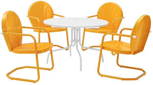 Vintage-Inspired Retro Kitchen Tables You'll Adore 35 Vibrant Retro Outdoor Dining Set