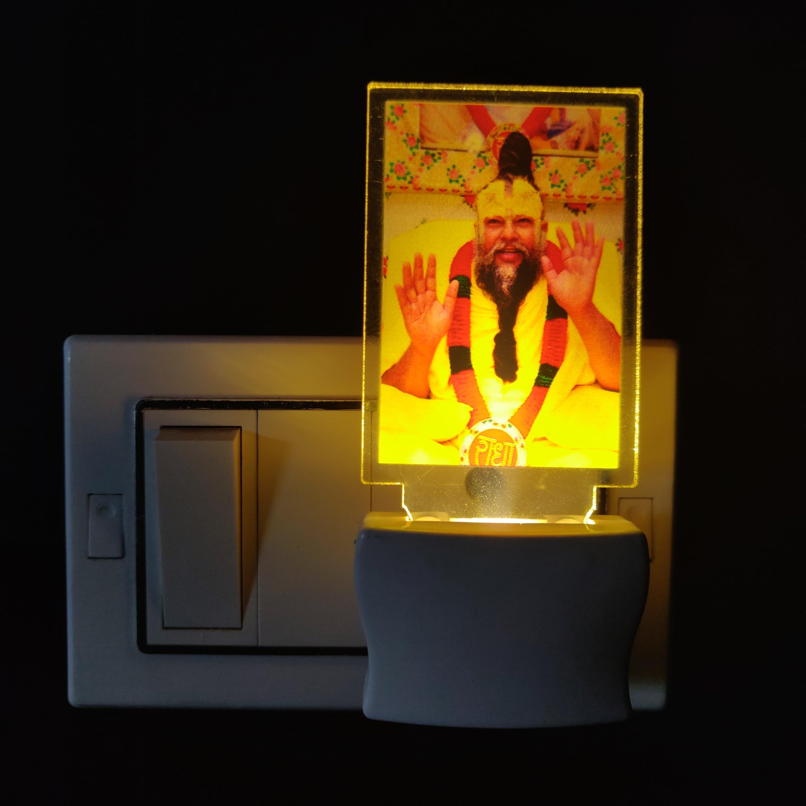 Premanand Ji MAHARAJ3D Illusion Night Lamp | Spiritual LED Night Light | Plug & Play Guruji Lamp | Devotional Acrylic Photo Light | Maharaj Ji LED Wall Decor | Energy-Saving Bhakti Lamp-image-17
