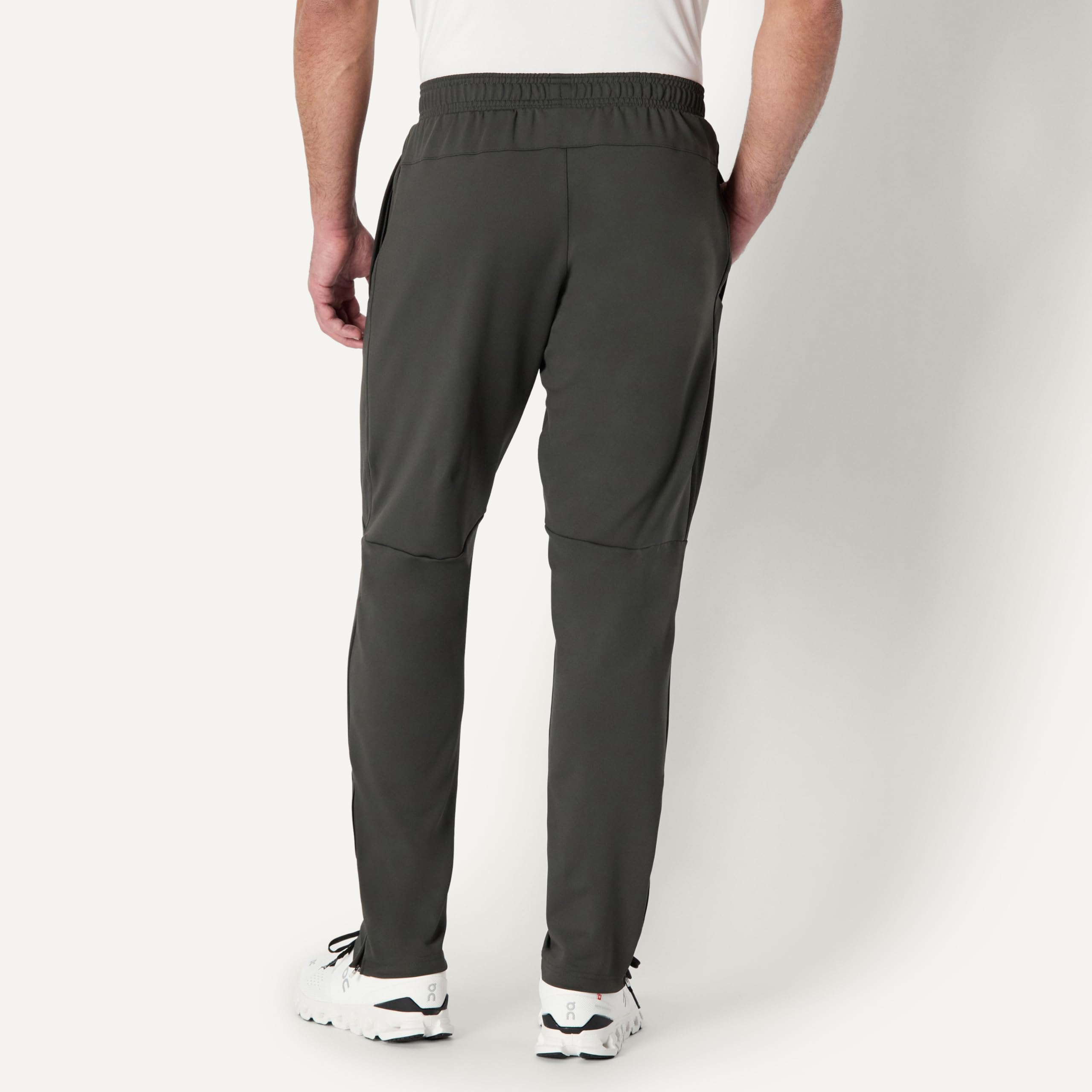 Amazon Essentials Pantalon de Jogging Extensible et Performant Homme