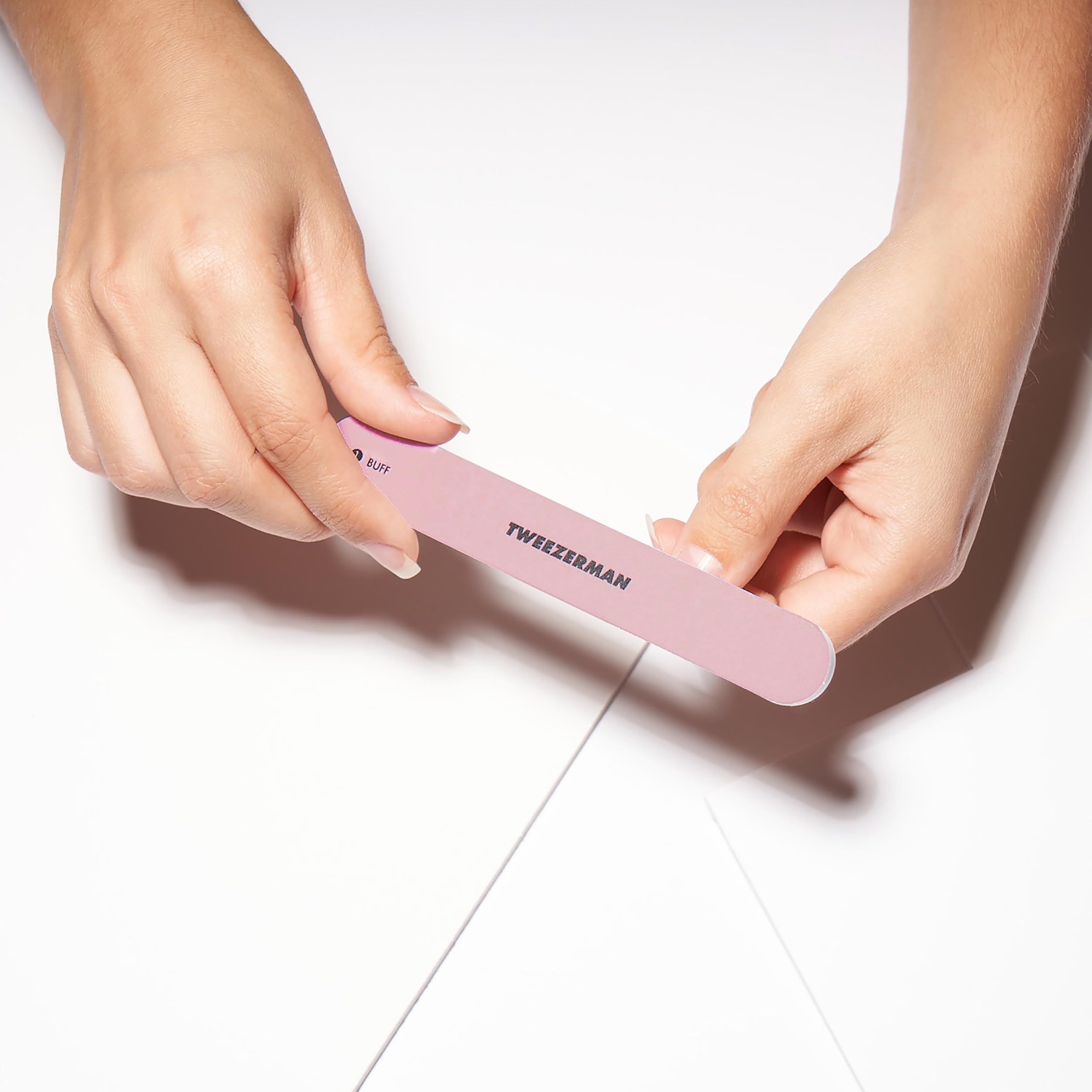 TWEEZERMAN Set de manucure, 4 pièces de soins des ongles, y compris un coupe-ongles, or rose