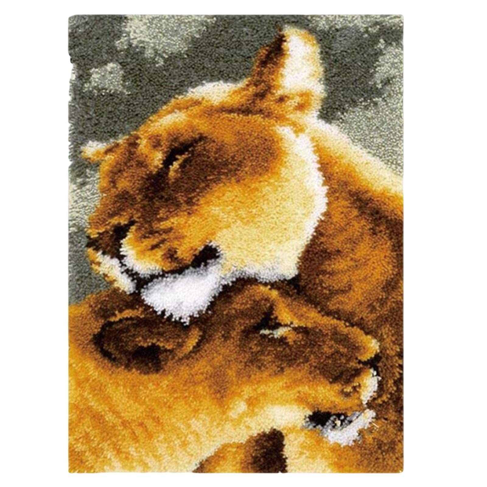 KBOLAE Creative Latch Hook Kits for Adults Crochet Carpet for Home Beginners Adults Hug Lions, 50 x 36cm