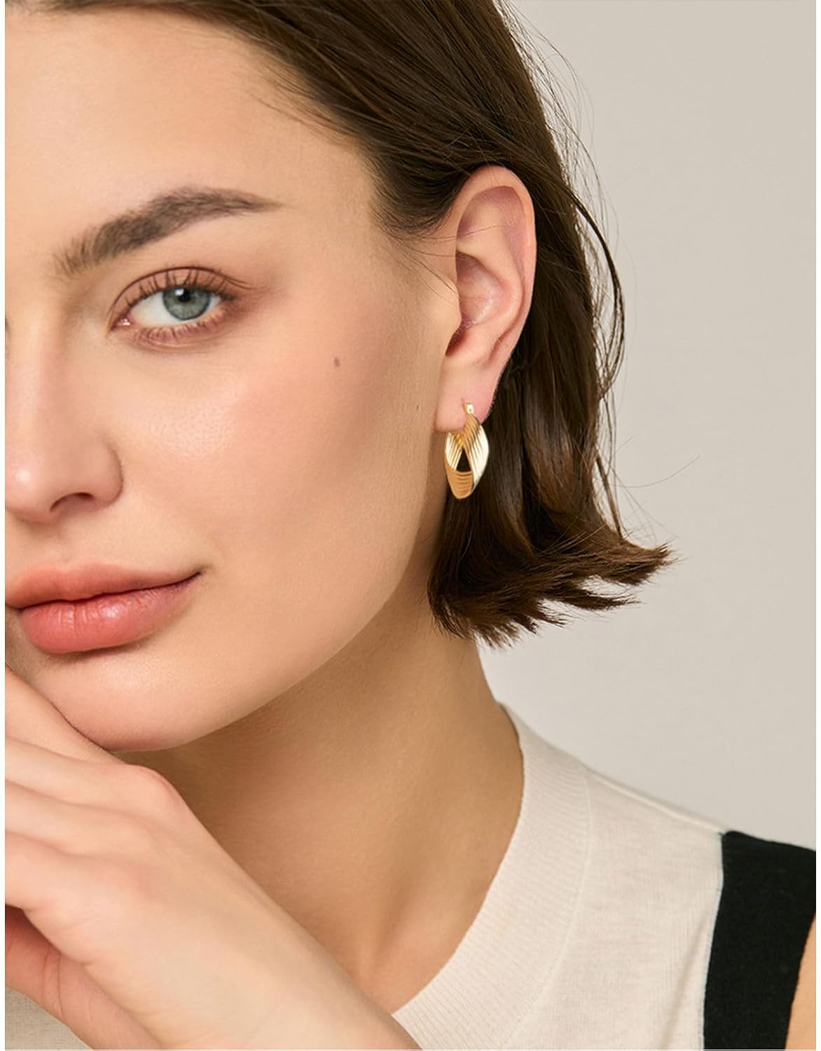 14k Gold Twisted Hoop Earrings for Women, Oval Thick Chunky Hypoallergenic Twist Dangle Earrings - Image 4