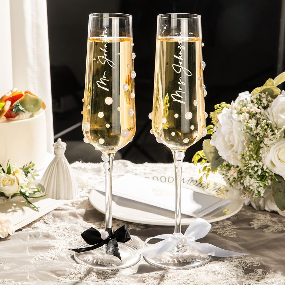 callie Personalized Champagne Flutes Set, Custom 2 Engraved Wedding Crystal 7.5oz Champagne Flutes Adorned with Pearls and Ribbon, Gift for Newlyweds Couple