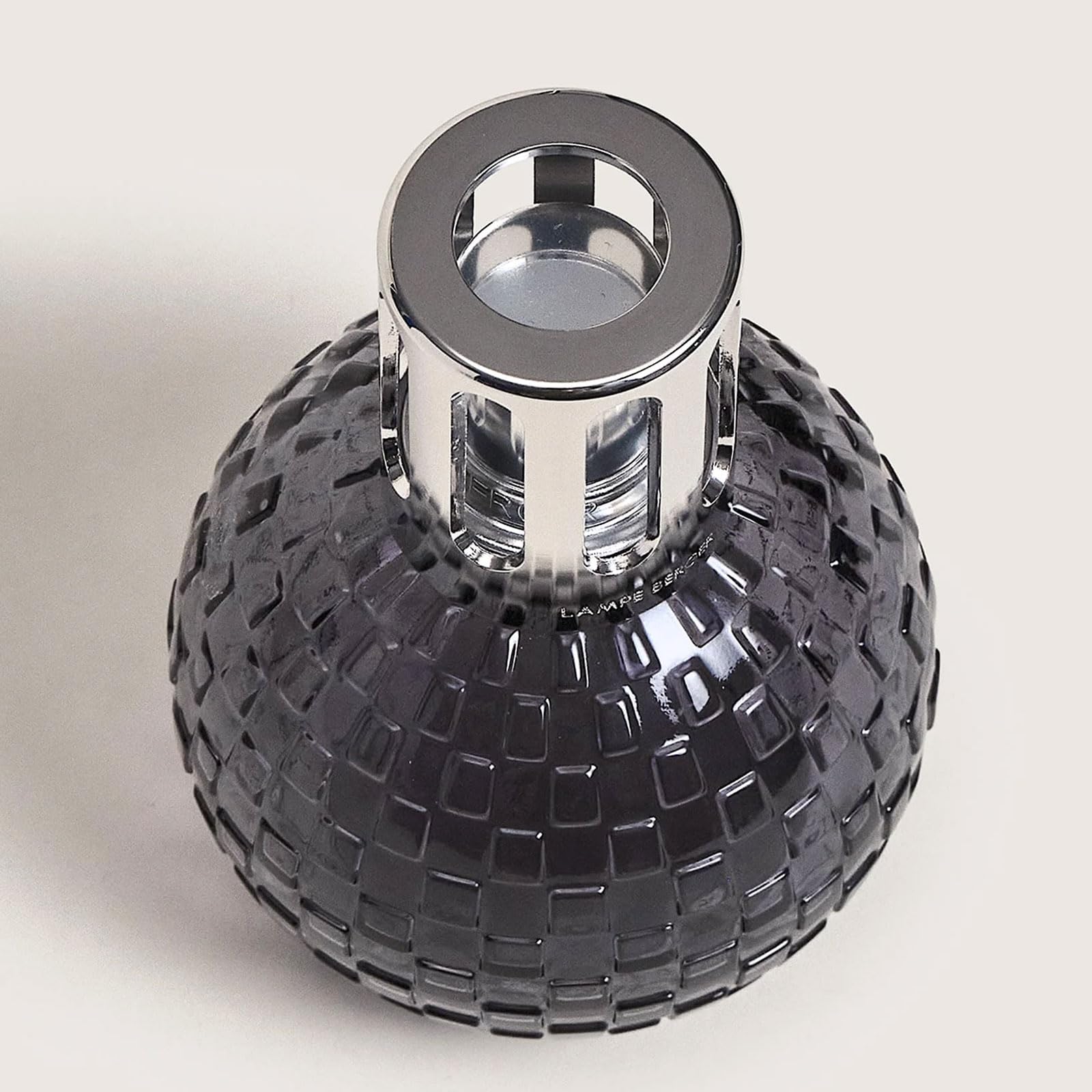 MAISON BERGER – Coffret Lampe Berger Disco – Diffuseur Catalytique – Action Anti-Odeurs & Parfum d’Intérieur – Recharge 250 ml Incluse - 9 × 9 × 12,6 cm (Gris)