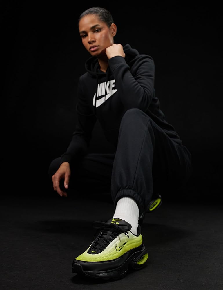 Amazon.com | Nike Women's Air Max Portal Shoes, Black/Bright