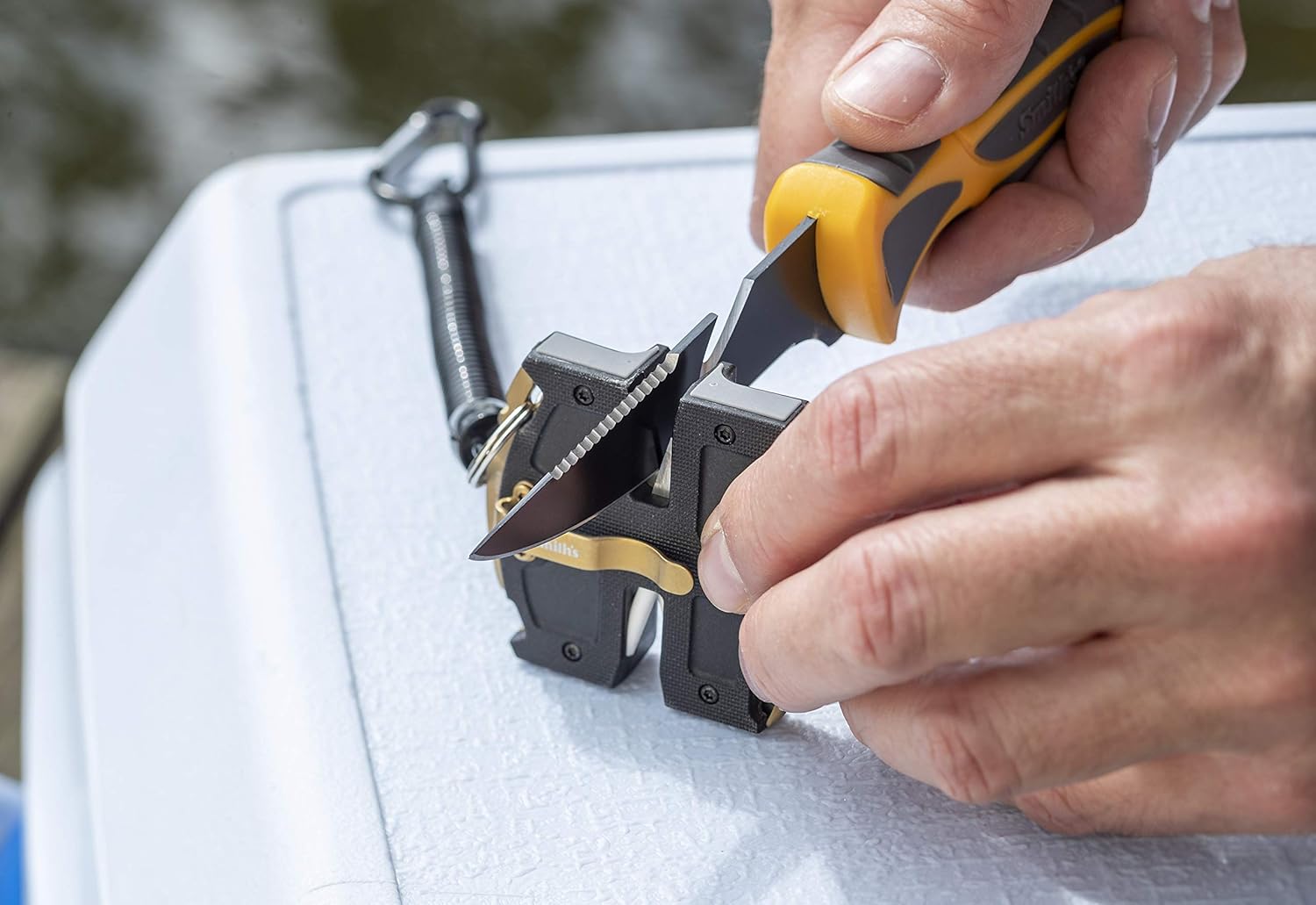 Smith’s 4” Lawaia Baitbreaker Fillet Knife w/ Gut Hook – Yellow & Grey – Corrosion-Resistant Stainless-Steel Blade - Serrated Edge - Plastic Sheath w/ Clip – Ergonomic Handle – Razor Sharp