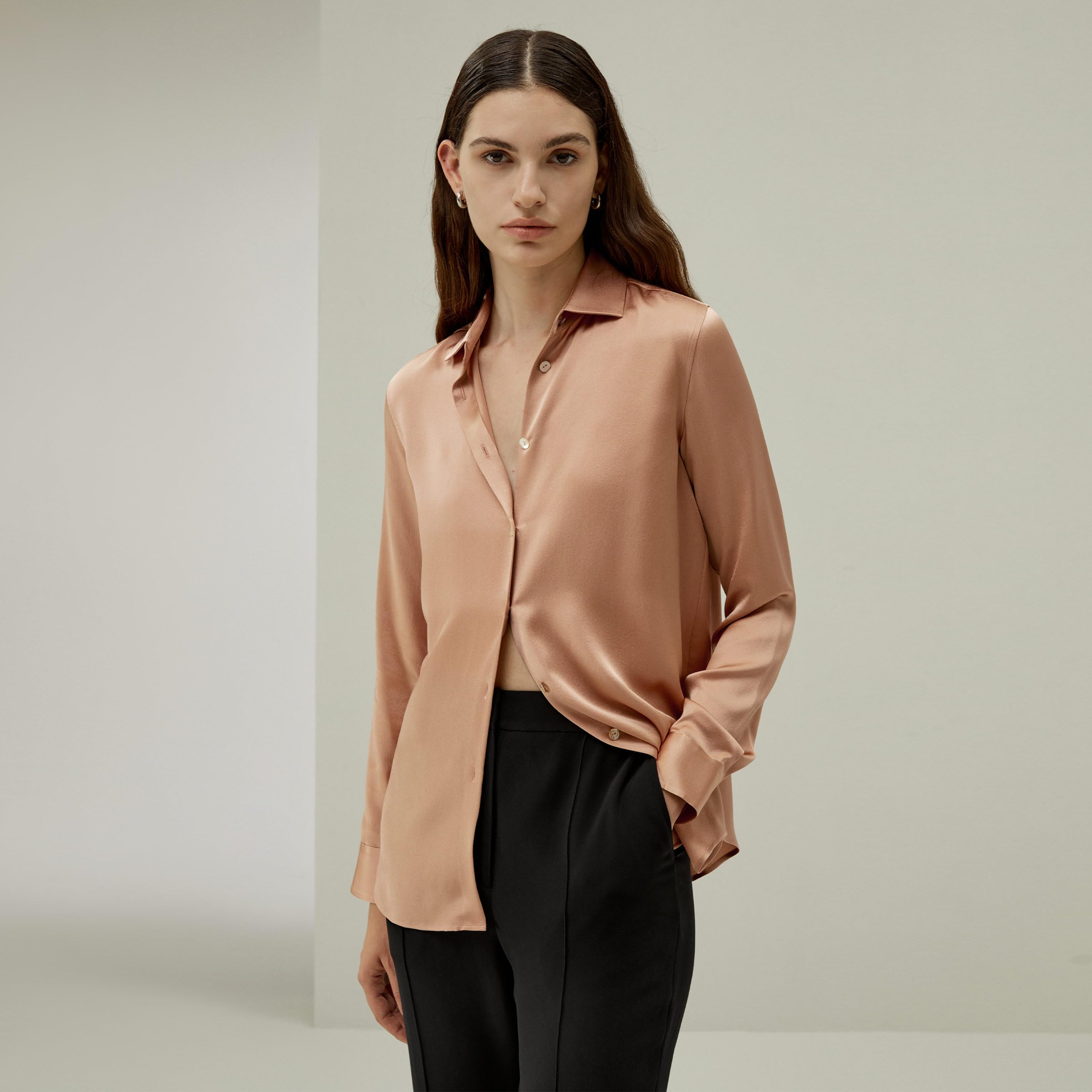 LilySilk Damen Reine Seidenbluse Klassische Maulbeerseiden Bluse mit Muschelknopfverschluss und Minimalistischer Knopfleiste für den Alltag