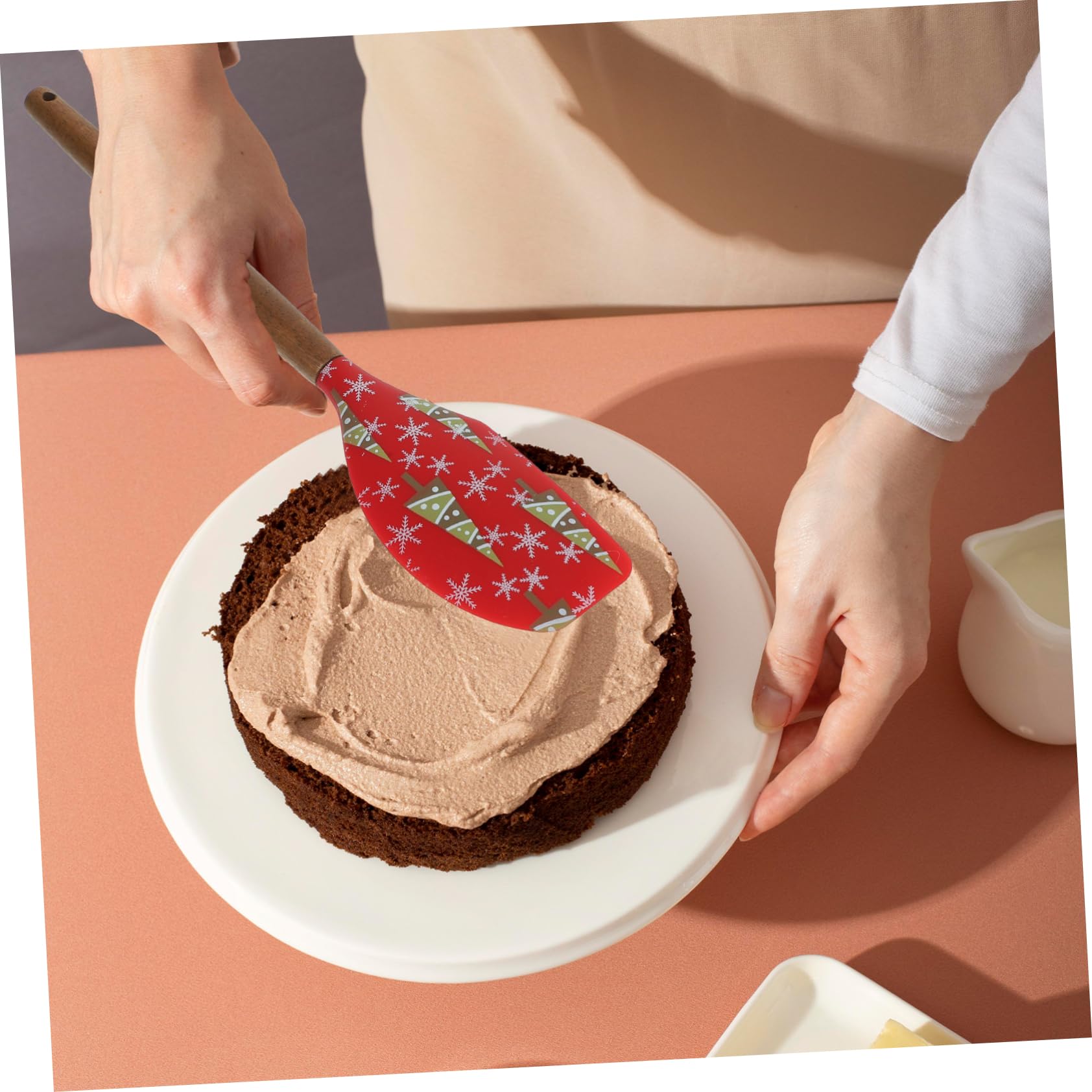 GRIRIW Silicone Cake Scraper Style Christmas Baking Spatula Wooden Handle Holiday Decor