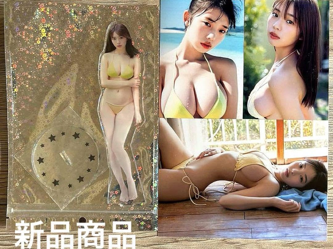 Amazon.co.jp: 菊地姫奈さん、プレイボーイ黄色水着アクリル