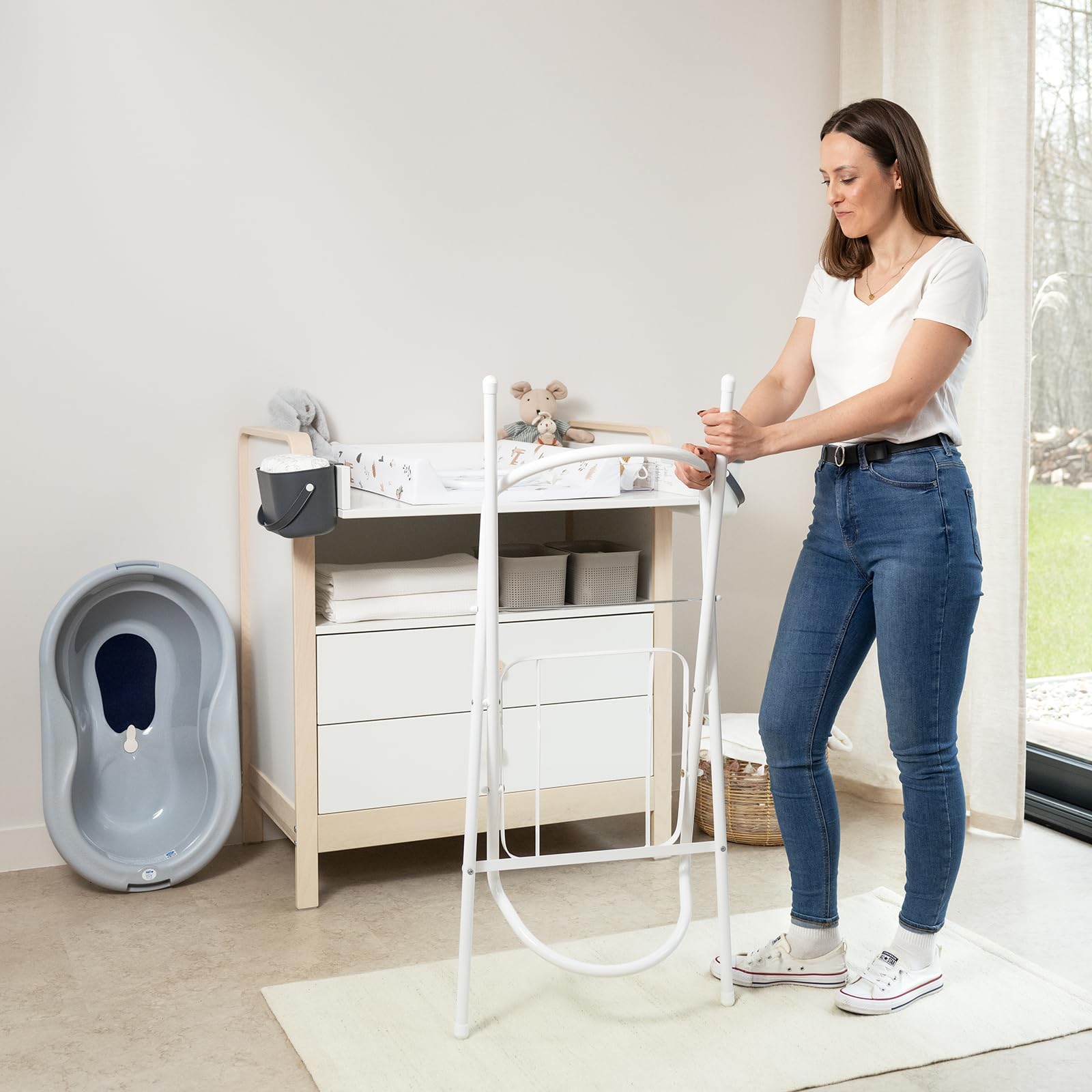 Rotho Babydesign TOP stojak do kąpieli dla niemowląt, składany, łatwy do przechowywania, idealny dla noworodków, od 0 lat do max. 25 kg, biały